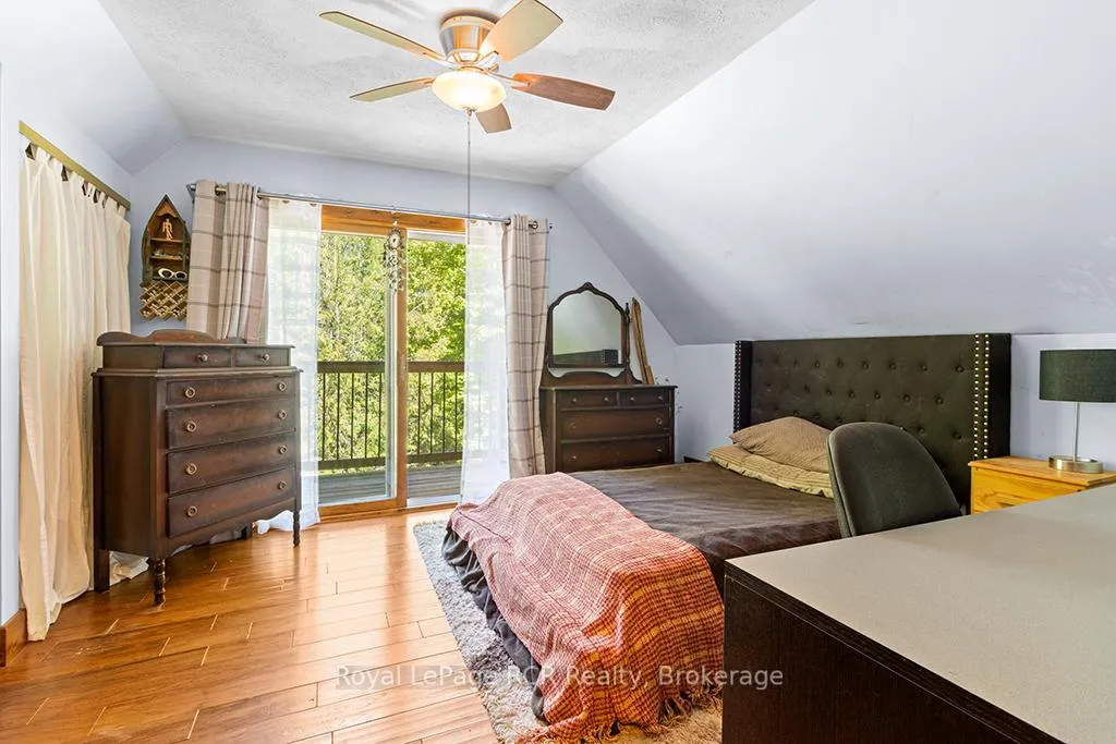Photo 25 of 558156 4 Concession N, Owen Sound — HOMEH