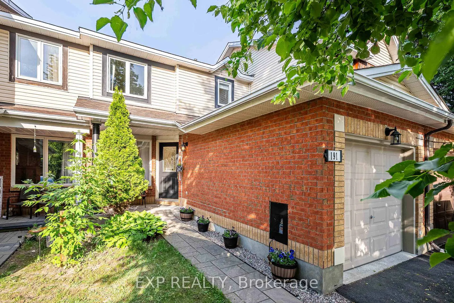Front of 191 Beatrice Drive