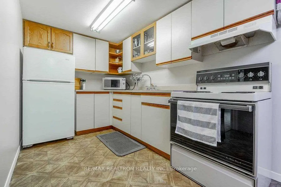 Photo 18 of 122 Arthur Street, Clarington, Newcastle — HOMEH