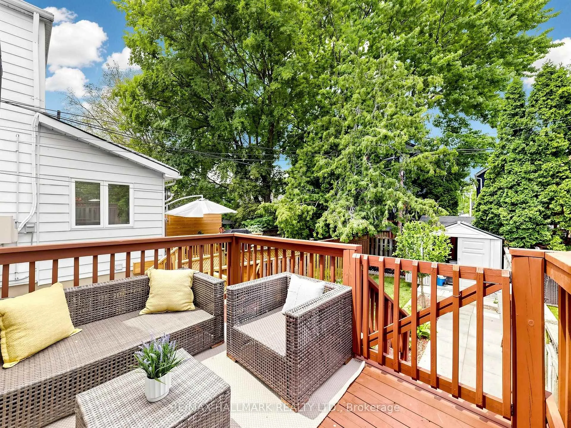 Photo 17 of 44 Queensdale Avenue, Toronto, Danforth Village-East York — HOMEH