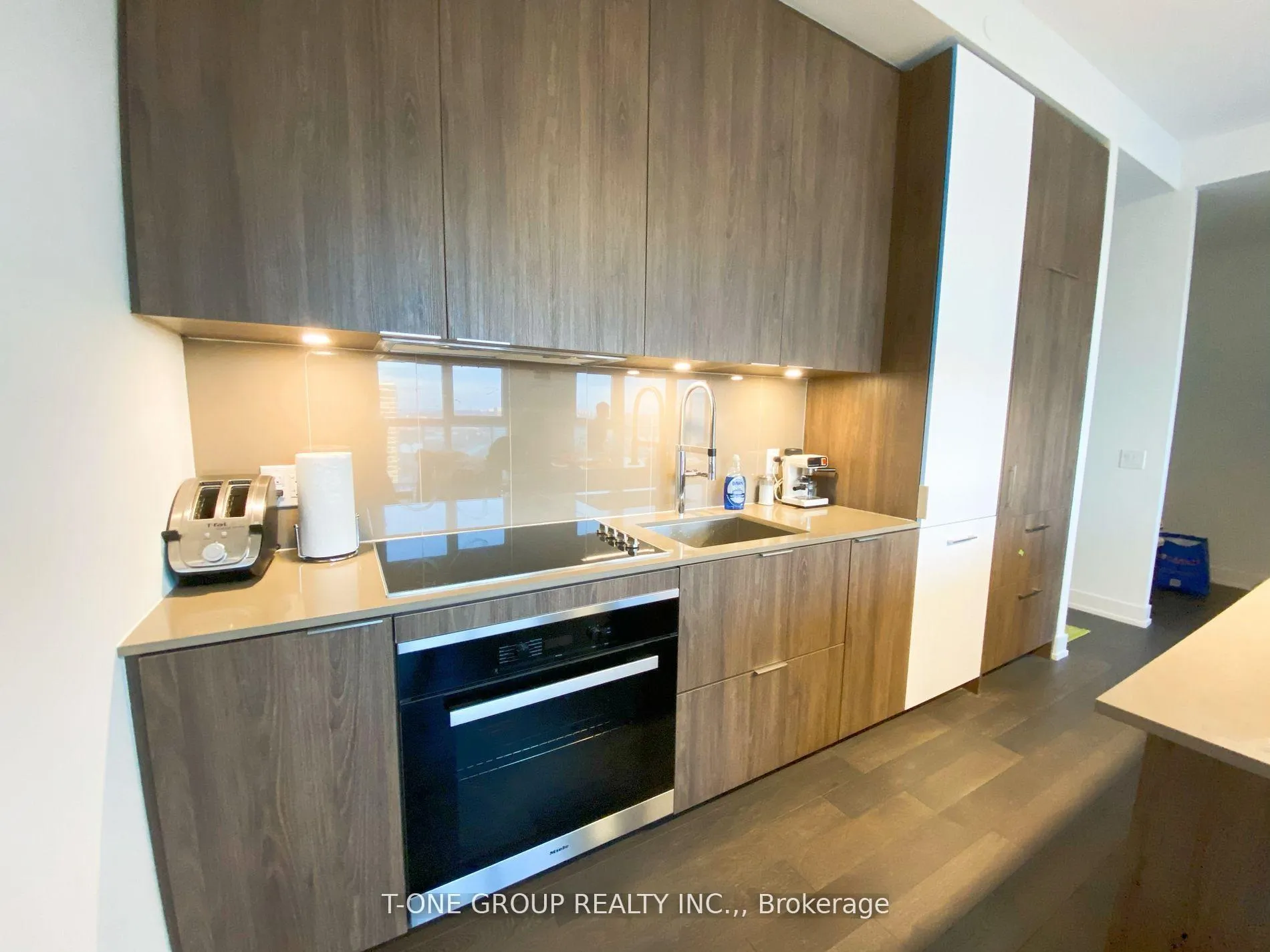 Photo 4 of Unit 4206, 15 Lower Jarvis Street, Toronto, Waterfront Communities — HOMEH