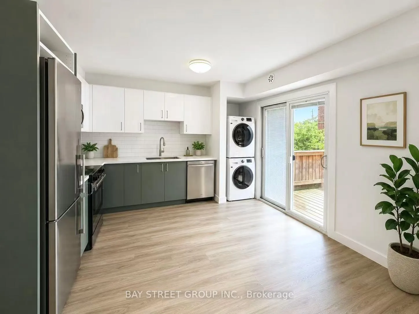 Photo 6 of Unit #1, 69 Blythwood Road N, Waterloo — HOMEH