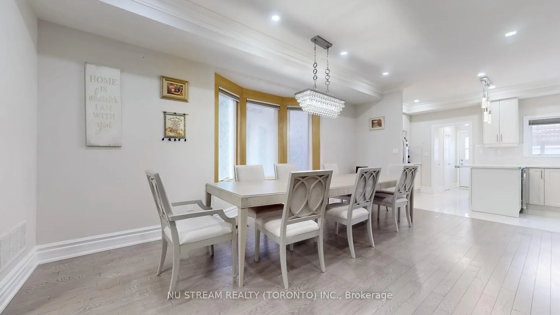 Photo 5 of 1040 Ossington Avenue, Toronto, Dovercourt-Wallace Emerson-Junction — HOMEH
