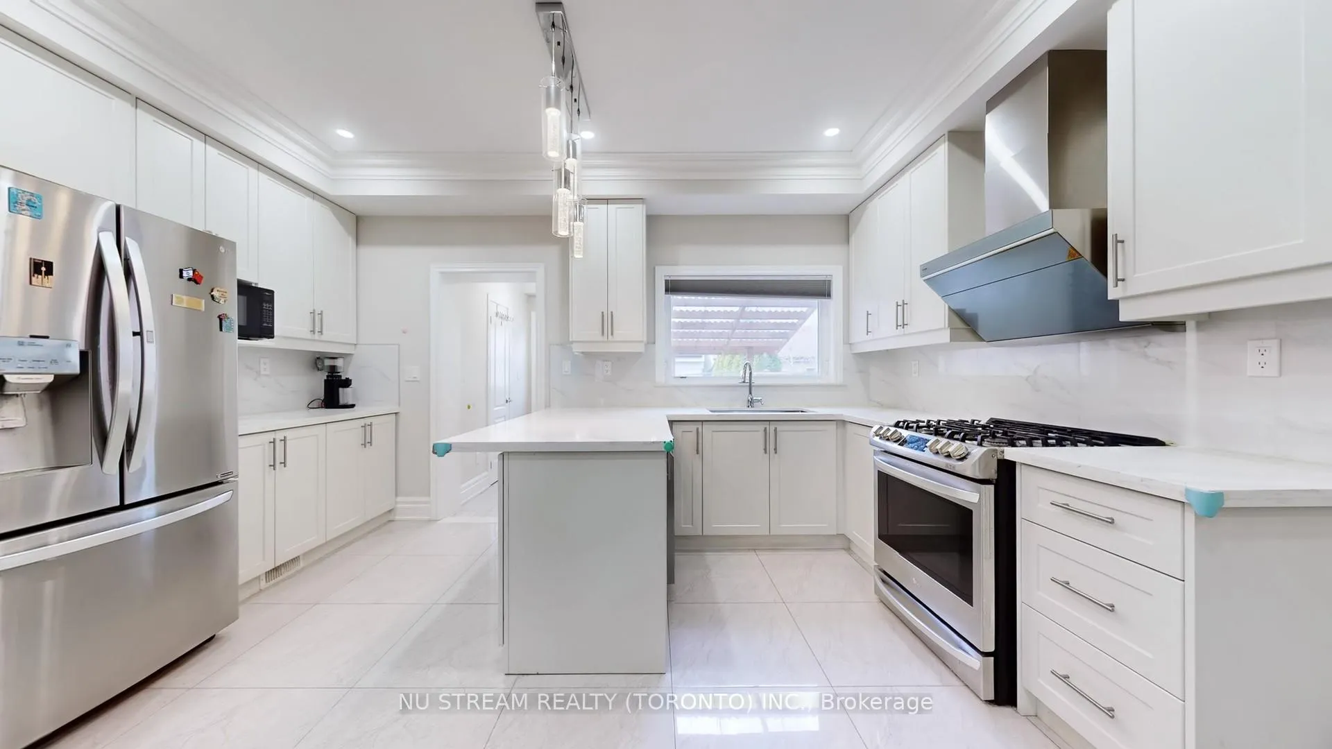Photo 7 of 1040 Ossington Avenue, Toronto, Dovercourt-Wallace Emerson-Junction — HOMEH