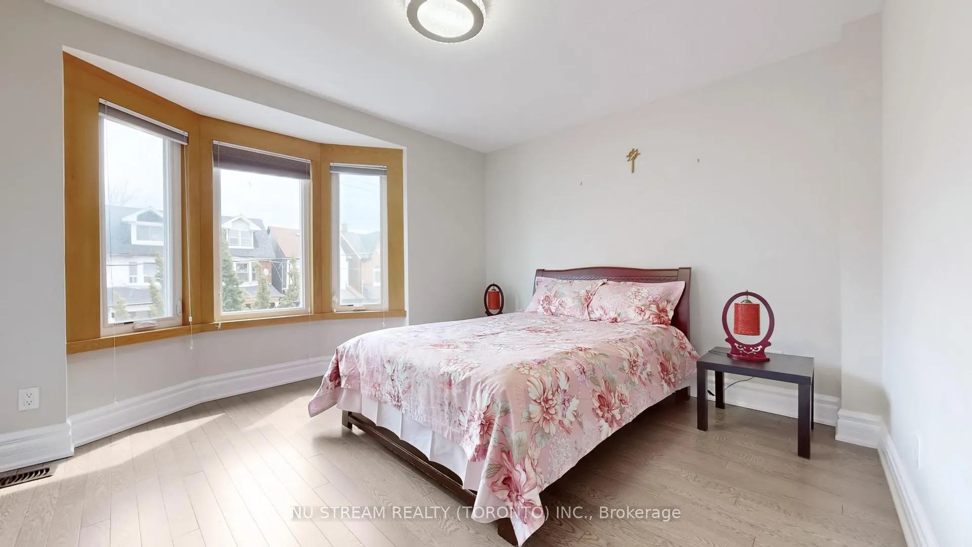 Photo 18 of 1040 Ossington Avenue, Toronto, Dovercourt-Wallace Emerson-Junction — HOMEH
