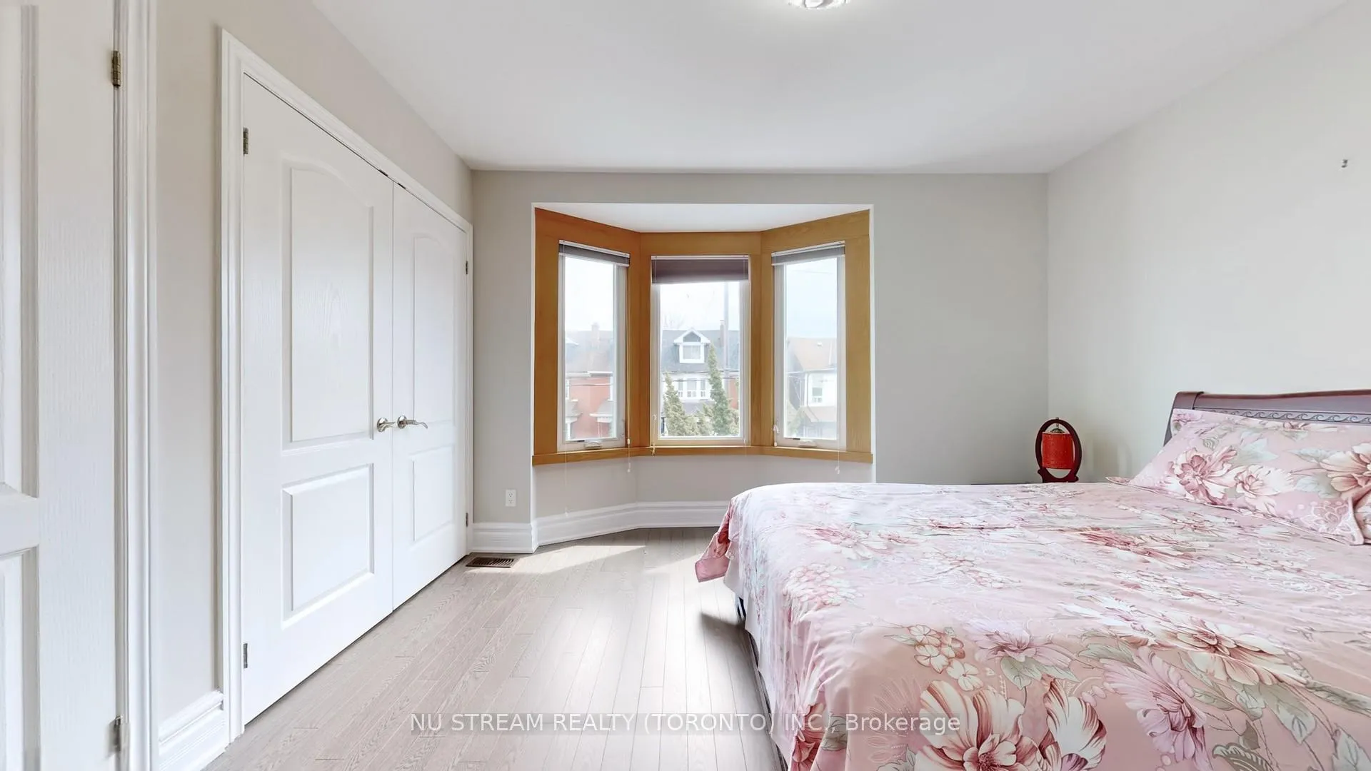 Photo 19 of 1040 Ossington Avenue, Toronto, Dovercourt-Wallace Emerson-Junction — HOMEH