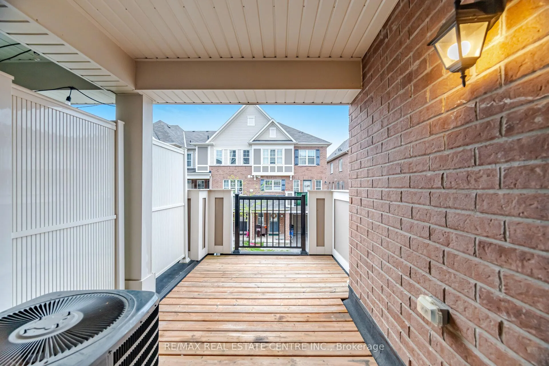 Photo 18 of Unit 57, 1000 Asleton Boulevard, Milton, Willmott — HOMEH
