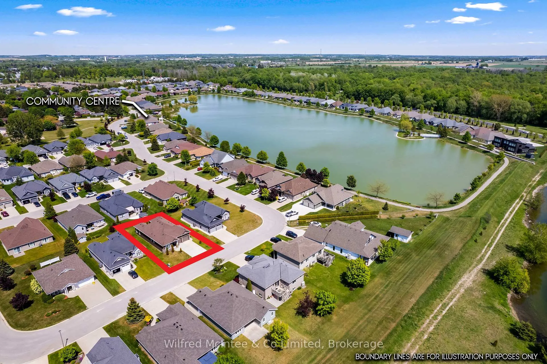 Photo 2 of 524 Stornoway, Huron-Kinloss — HOMEH