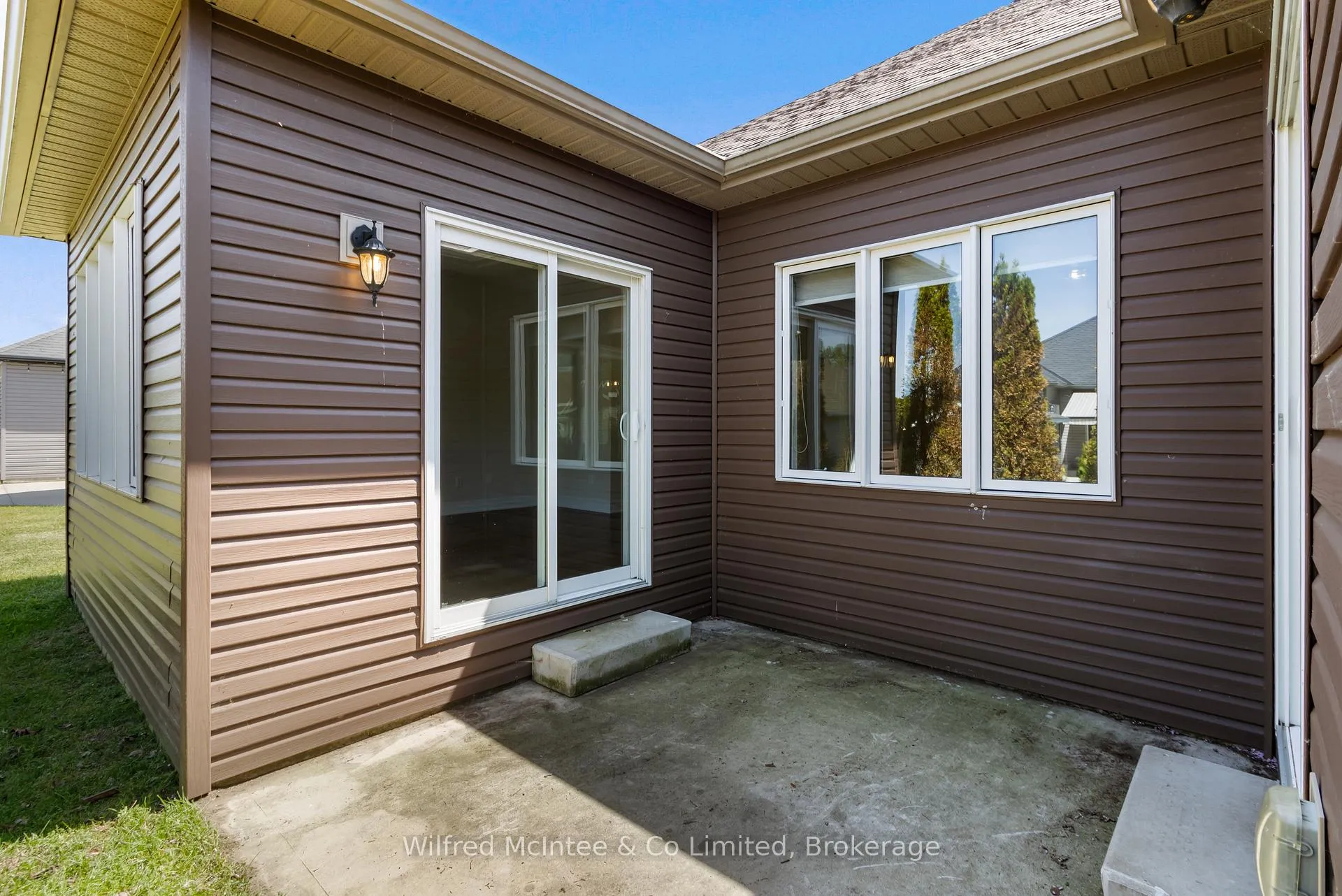 Photo 34 of 524 Stornoway, Huron-Kinloss — HOMEH