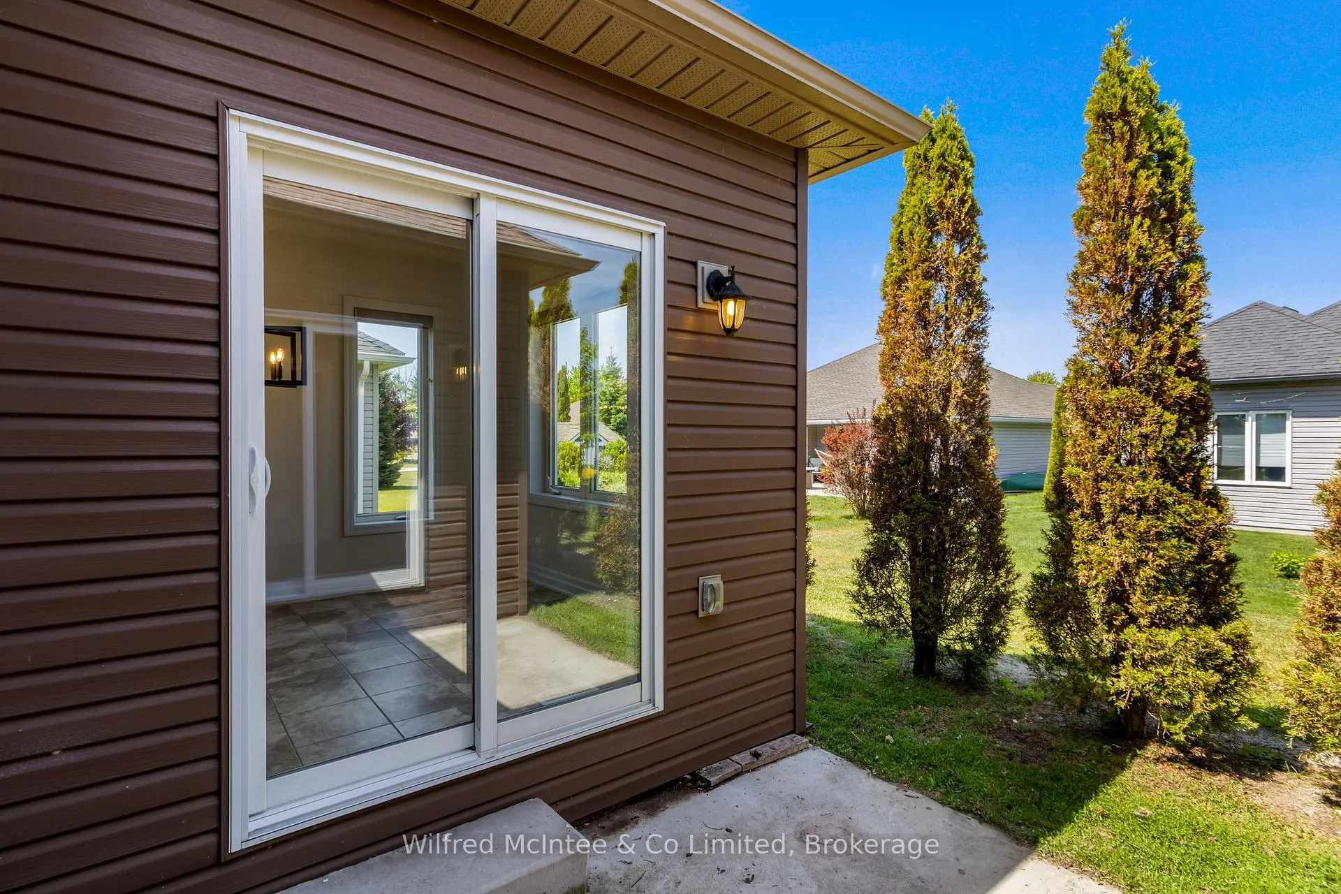 Photo 35 of 524 Stornoway, Huron-Kinloss — HOMEH