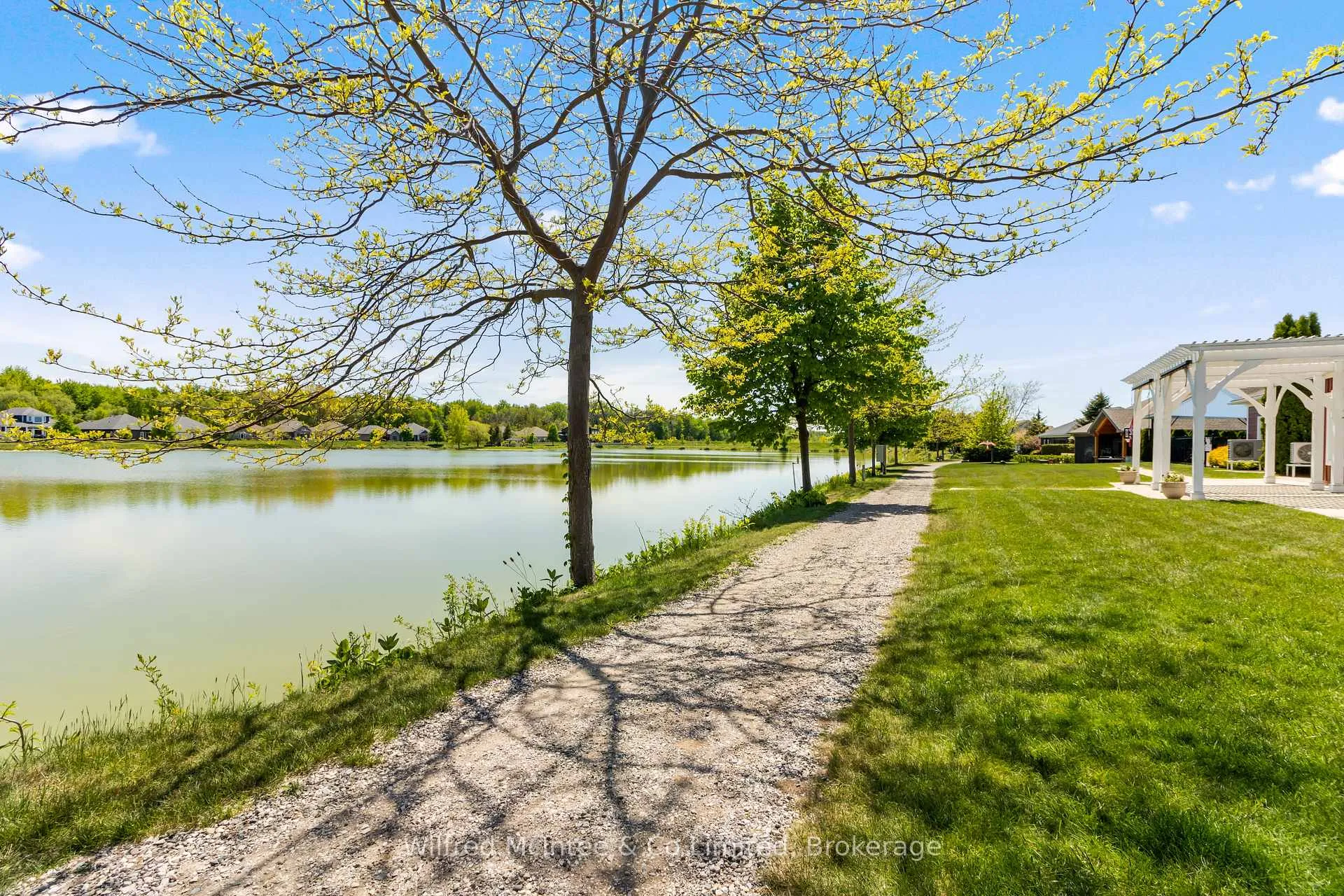 Photo 44 of 524 Stornoway, Huron-Kinloss — HOMEH