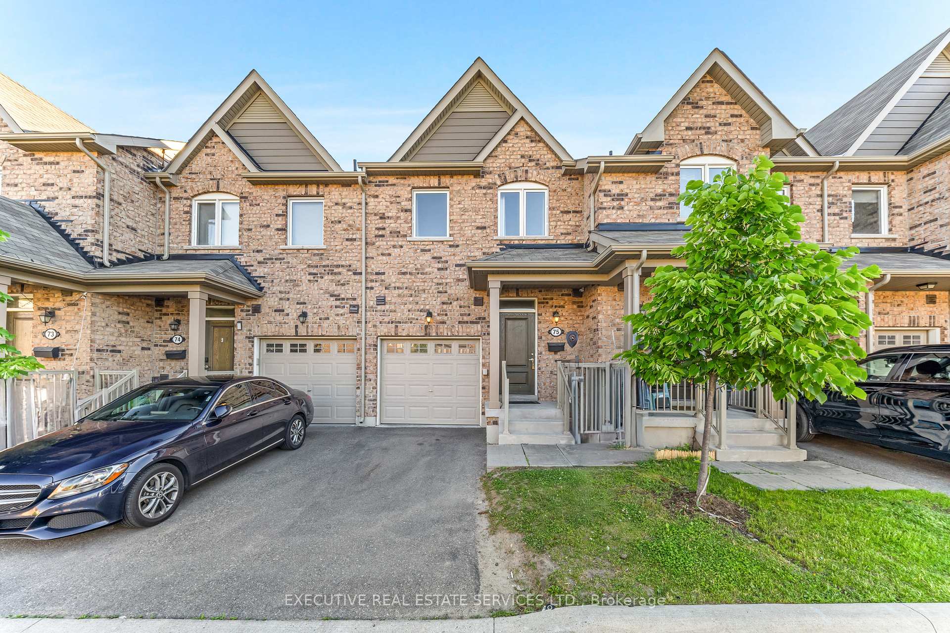 Photo 2 of Unit 75, 50 Edinburgh Drive, Brampton, Brampton West — HOMEH