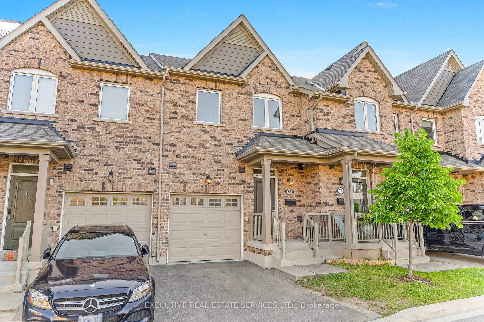 Photo 3 of Unit 75, 50 Edinburgh Drive, Brampton, Brampton West — HOMEH