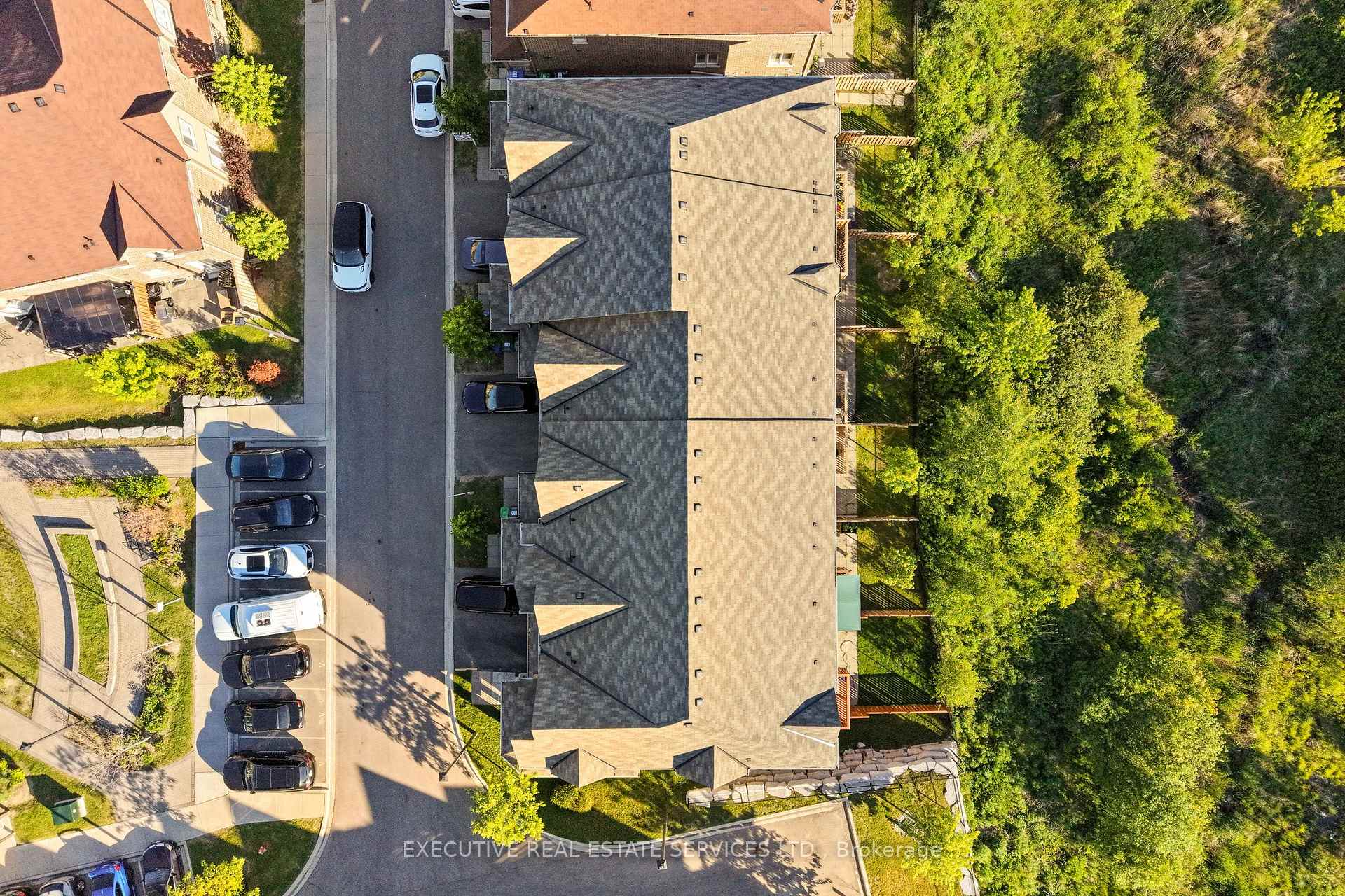 Photo 9 of Unit 75, 50 Edinburgh Drive, Brampton, Brampton West — HOMEH