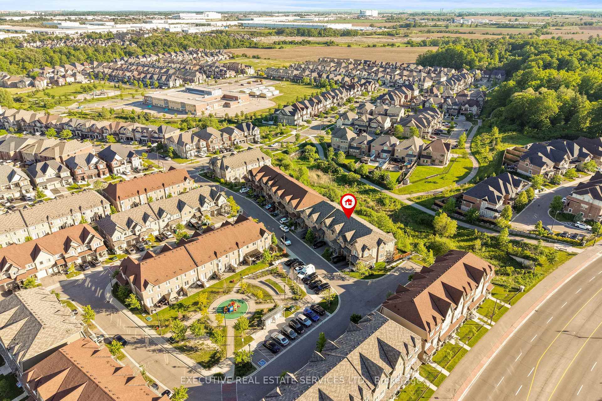 Photo 11 of Unit 75, 50 Edinburgh Drive, Brampton, Brampton West — HOMEH