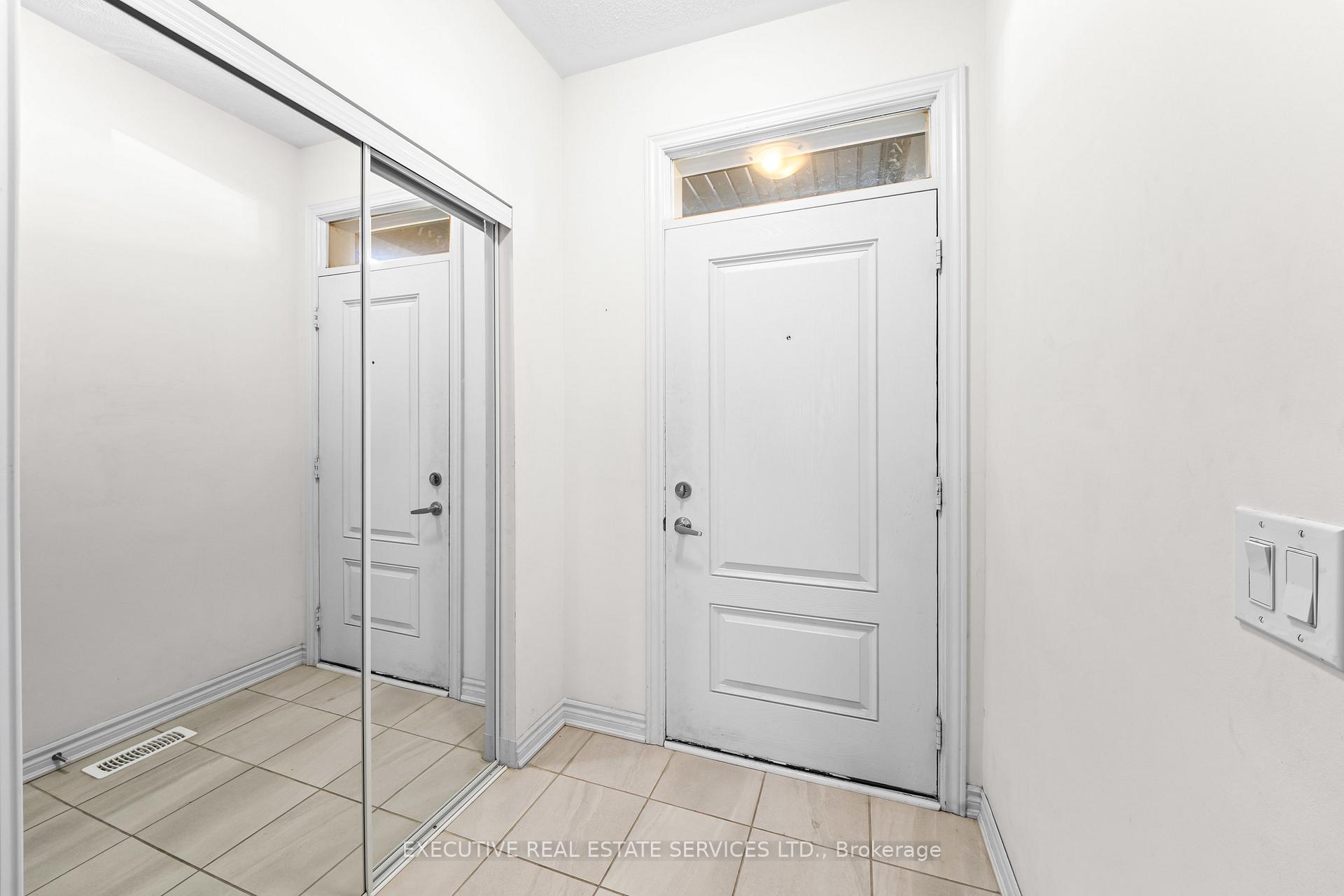 Photo 15 of Unit 75, 50 Edinburgh Drive, Brampton, Brampton West — HOMEH