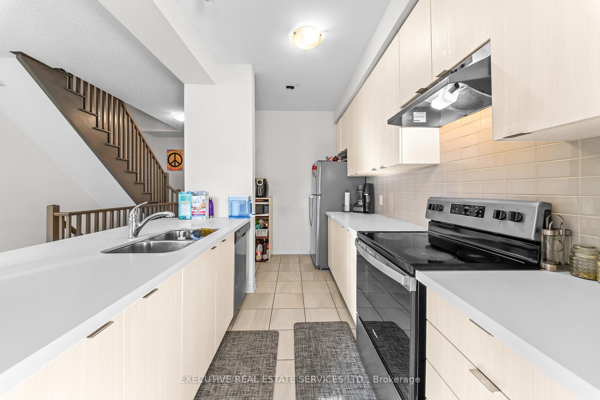 Photo 20 of Unit 75, 50 Edinburgh Drive, Brampton, Brampton West — HOMEH