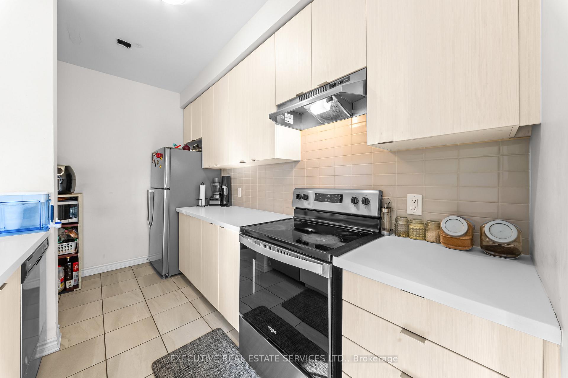 Photo 21 of Unit 75, 50 Edinburgh Drive, Brampton, Brampton West — HOMEH