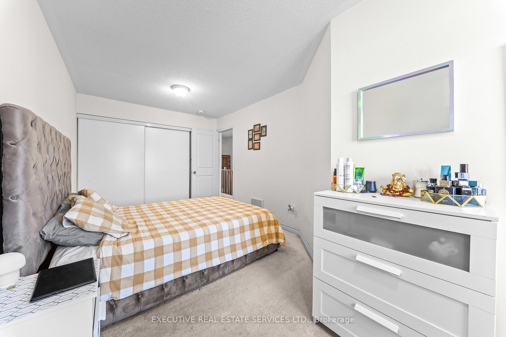 Photo 37 of Unit 75, 50 Edinburgh Drive, Brampton, Brampton West — HOMEH