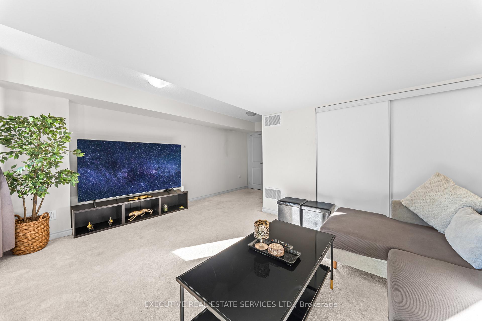 Photo 46 of Unit 75, 50 Edinburgh Drive, Brampton, Brampton West — HOMEH