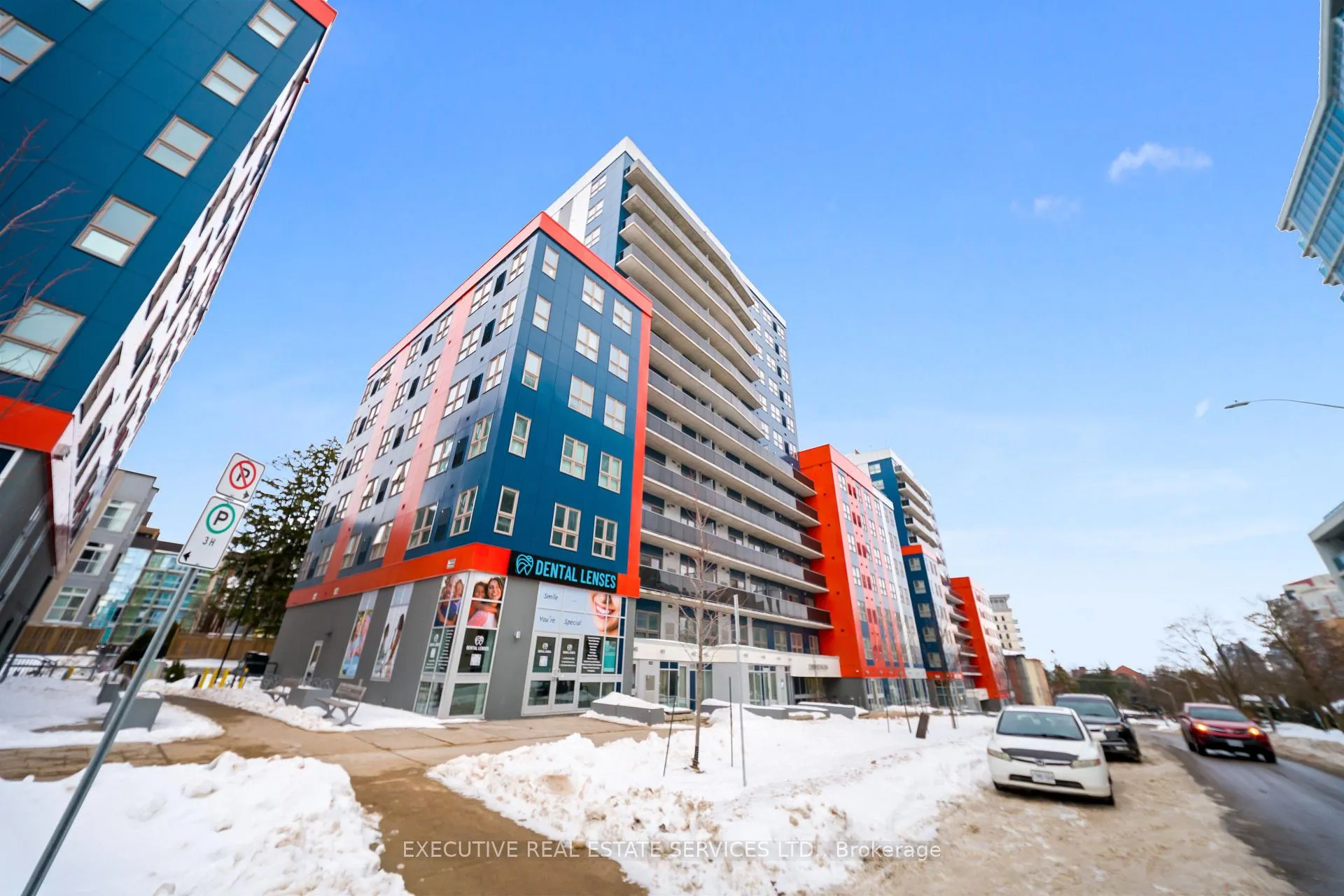Photo 4 of Unit 2127, 258B Sunview Street, Waterloo, Beechwood/University — HOMEH