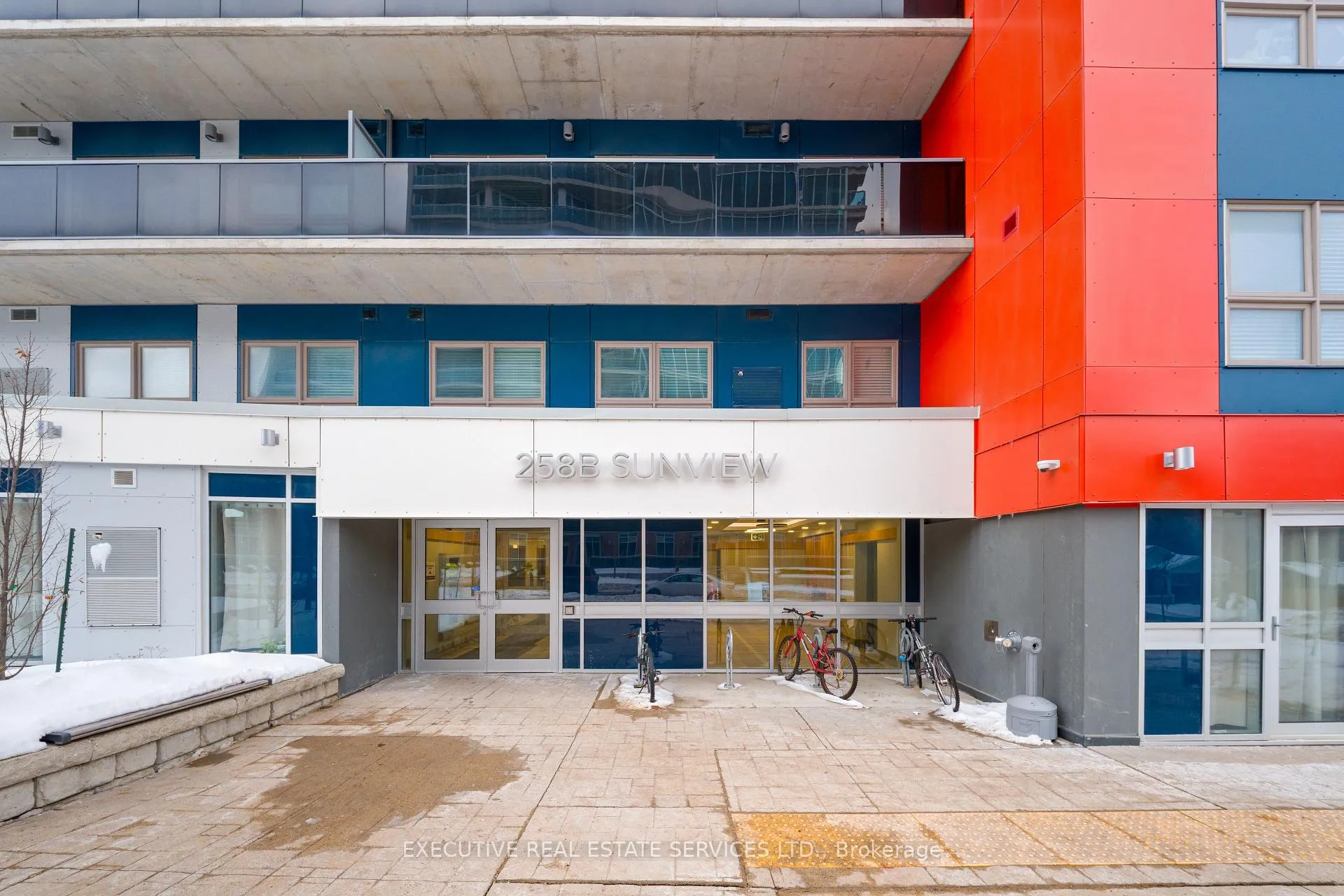Photo 5 of Unit 2127, 258B Sunview Street, Waterloo, Beechwood/University — HOMEH
