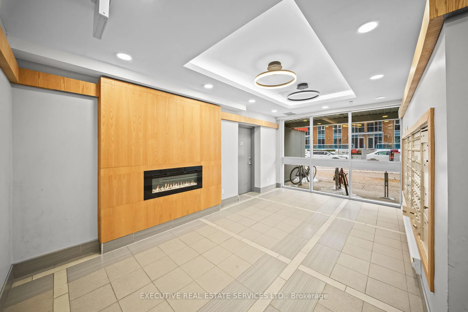 Photo 8 of Unit 2127, 258B Sunview Street, Waterloo, Beechwood/University — HOMEH
