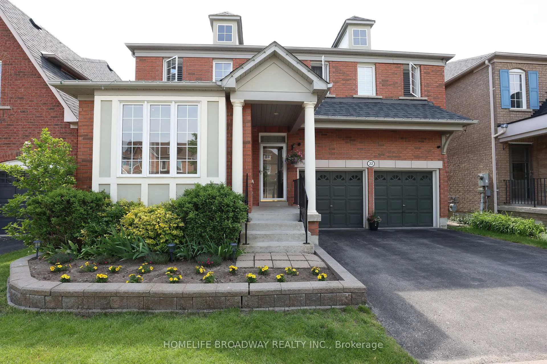 Photo 2 of 22 Morland Crescent, Ajax, Northwest Ajax — HOMEH