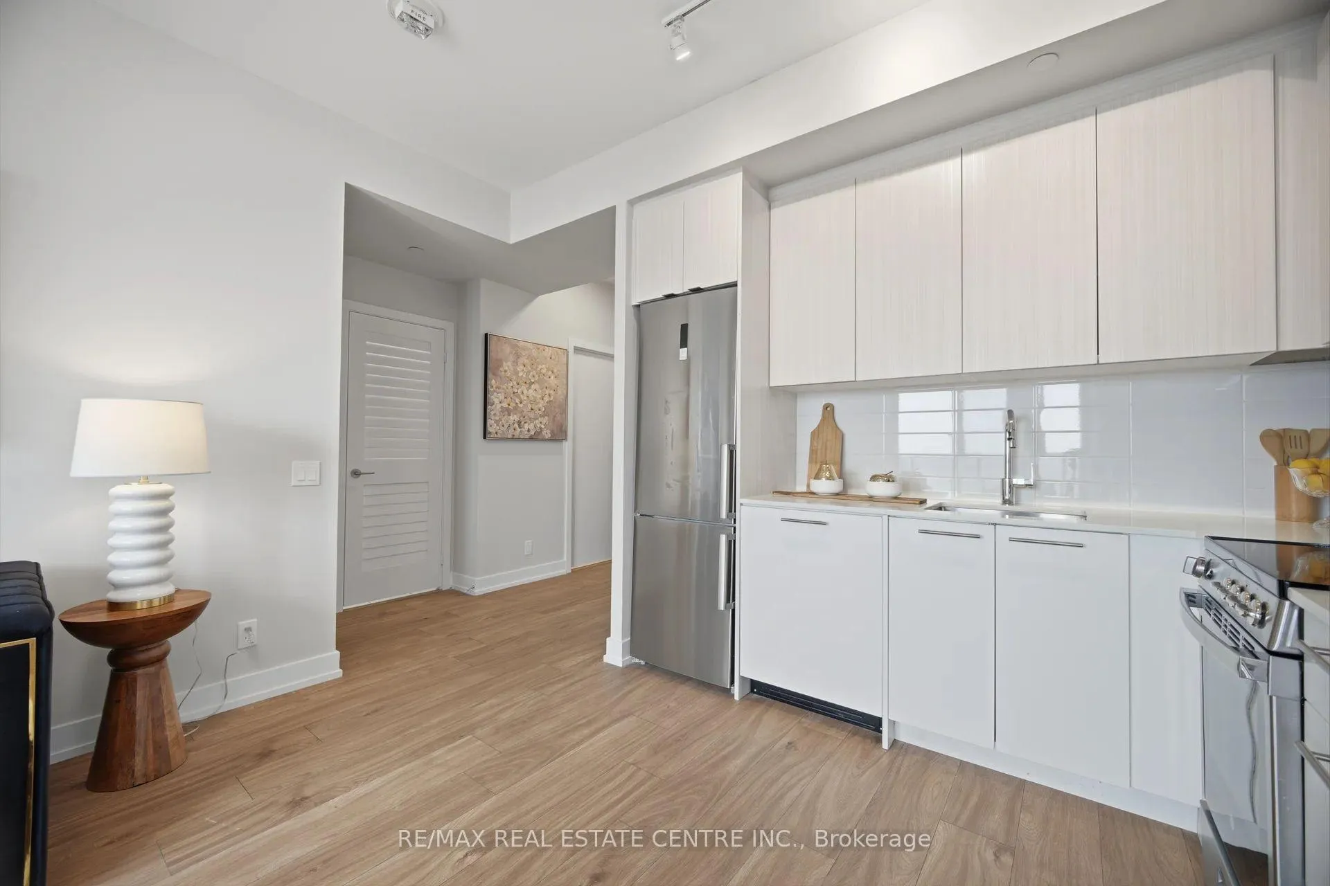 Photo 13 of Unit 901, 215 Veterans Drive, Brampton, Northwest Brampton — HOMEH