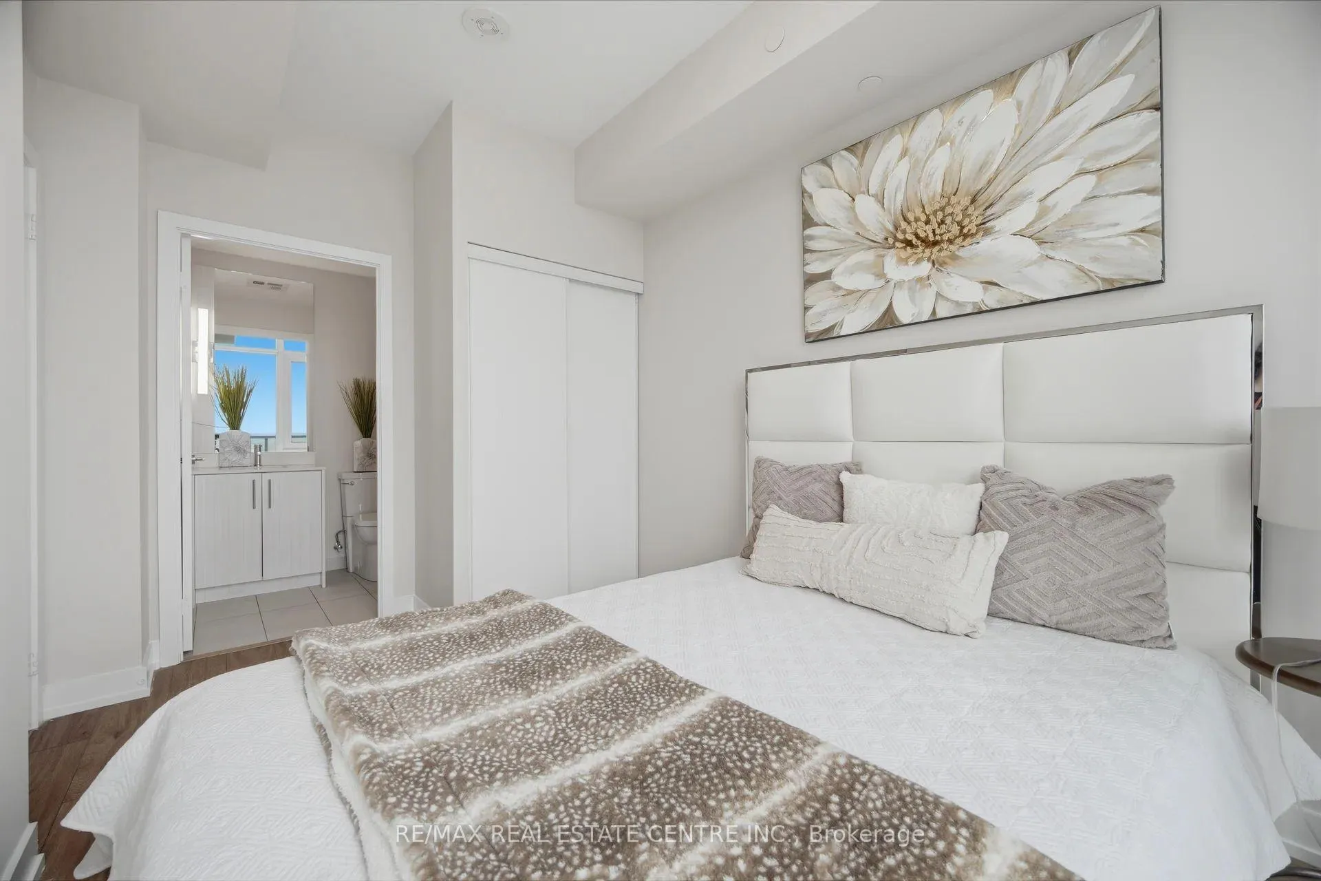 Photo 17 of Unit 901, 215 Veterans Drive, Brampton, Northwest Brampton — HOMEH