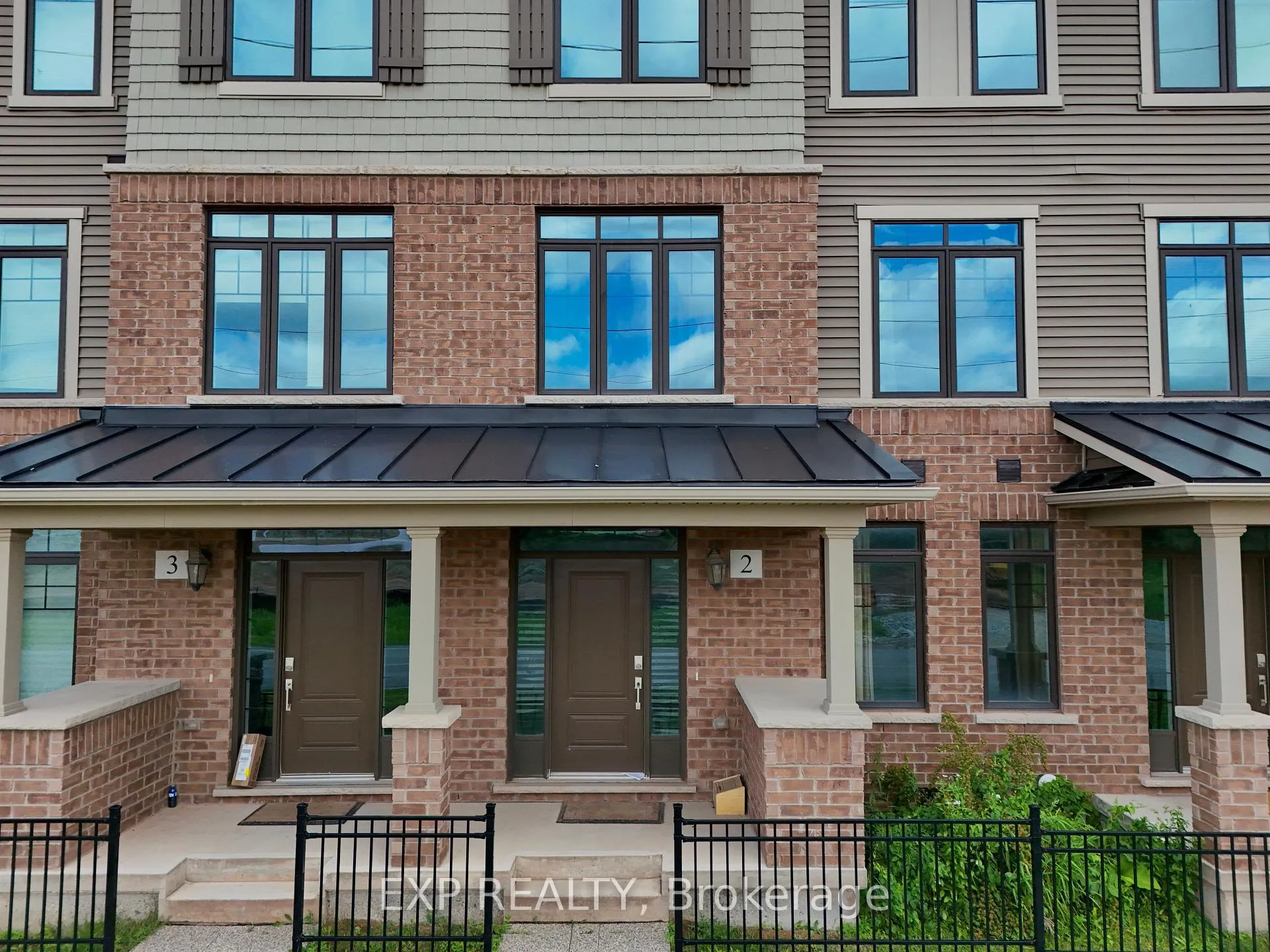 Photo 2 of Unit 2, 288 Glover Road, Hamilton, Fruitland — HOMEH
