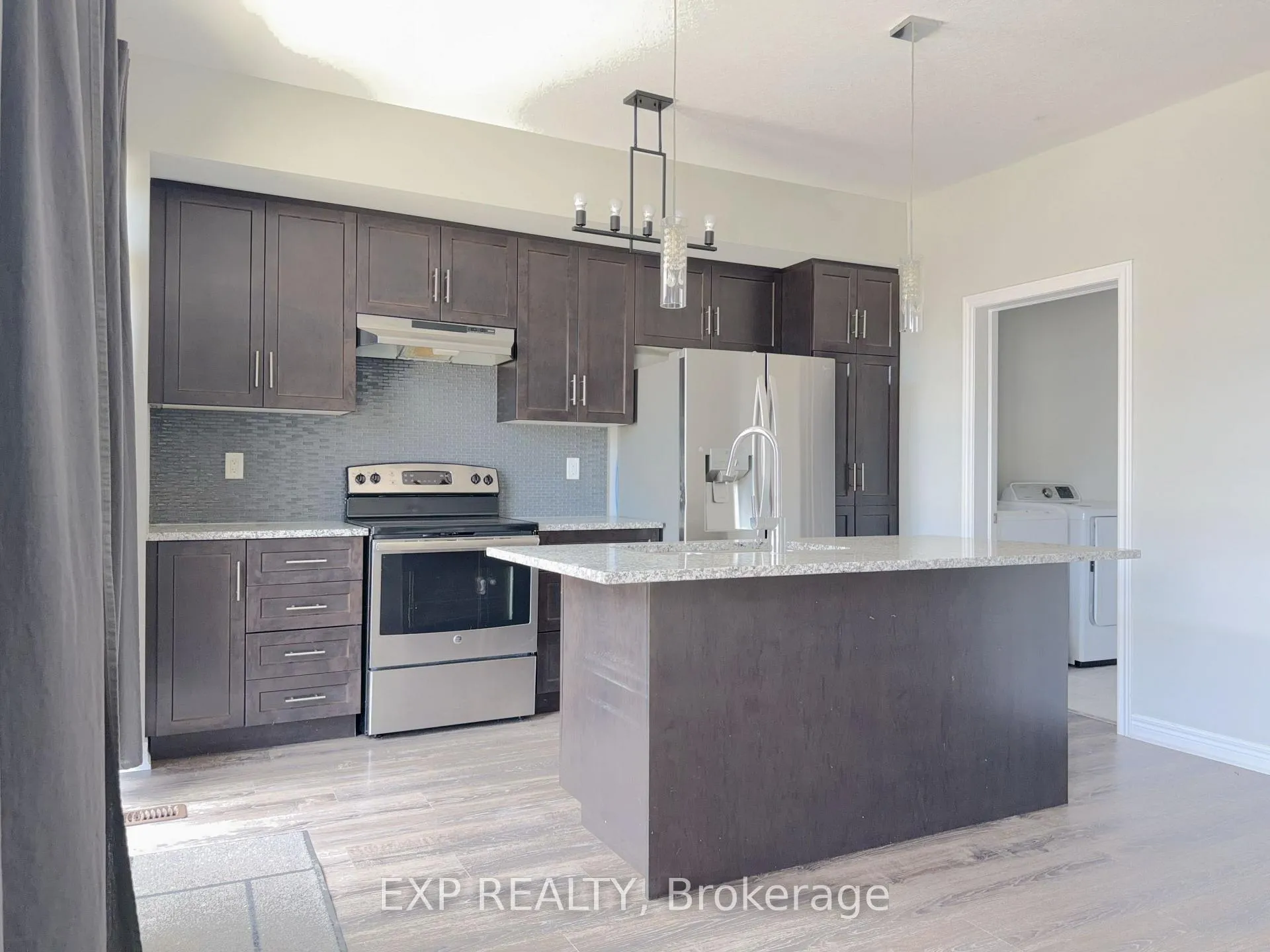 Photo 6 of Unit 2, 288 Glover Road, Hamilton, Fruitland — HOMEH