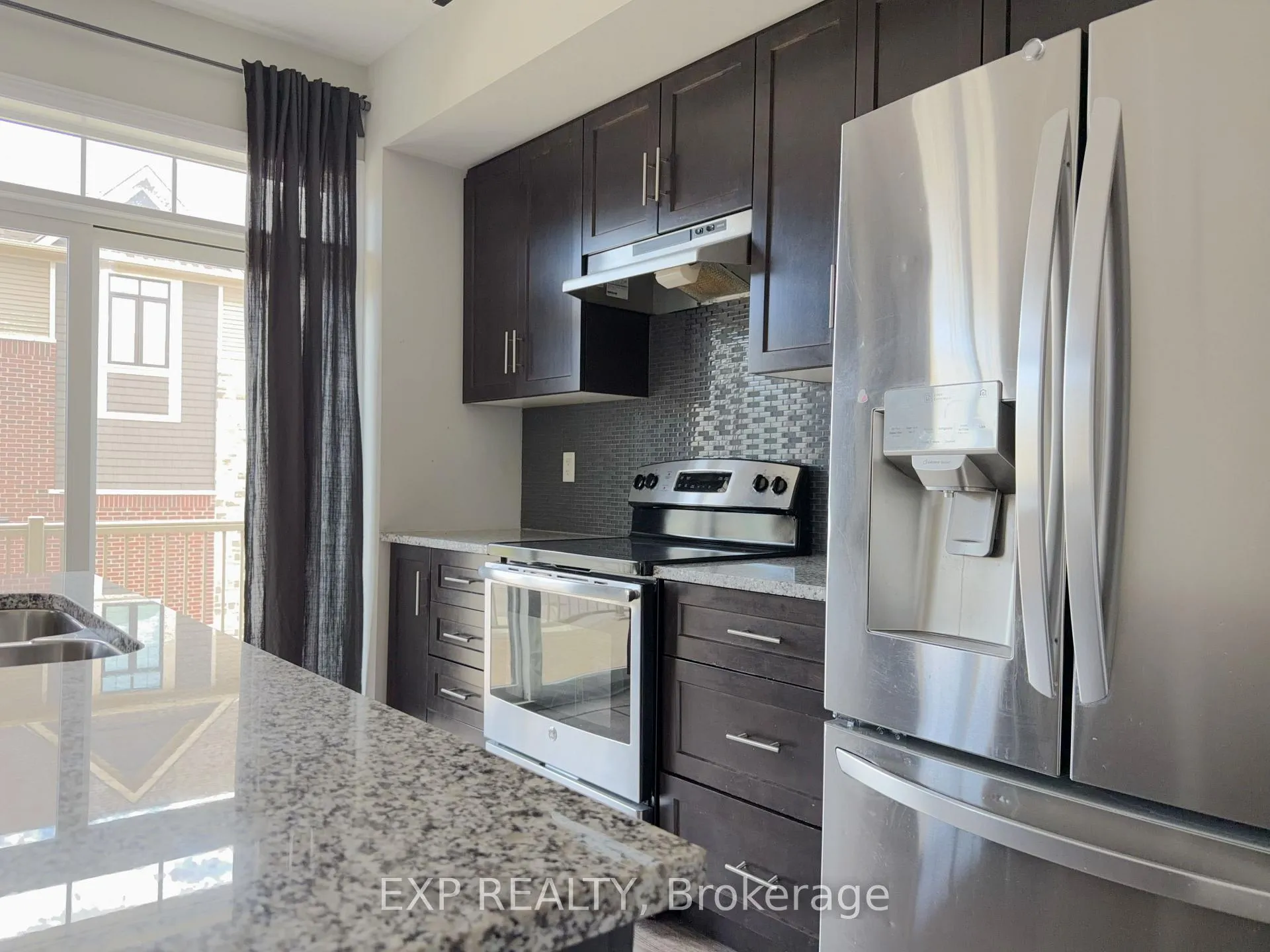 Photo 8 of Unit 2, 288 Glover Road, Hamilton, Fruitland — HOMEH