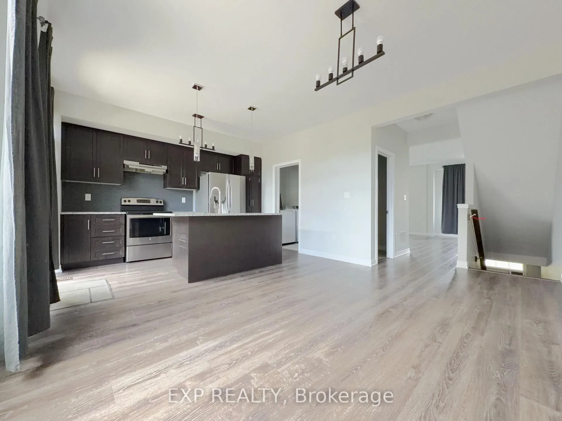 Photo 11 of Unit 2, 288 Glover Road, Hamilton, Fruitland — HOMEH