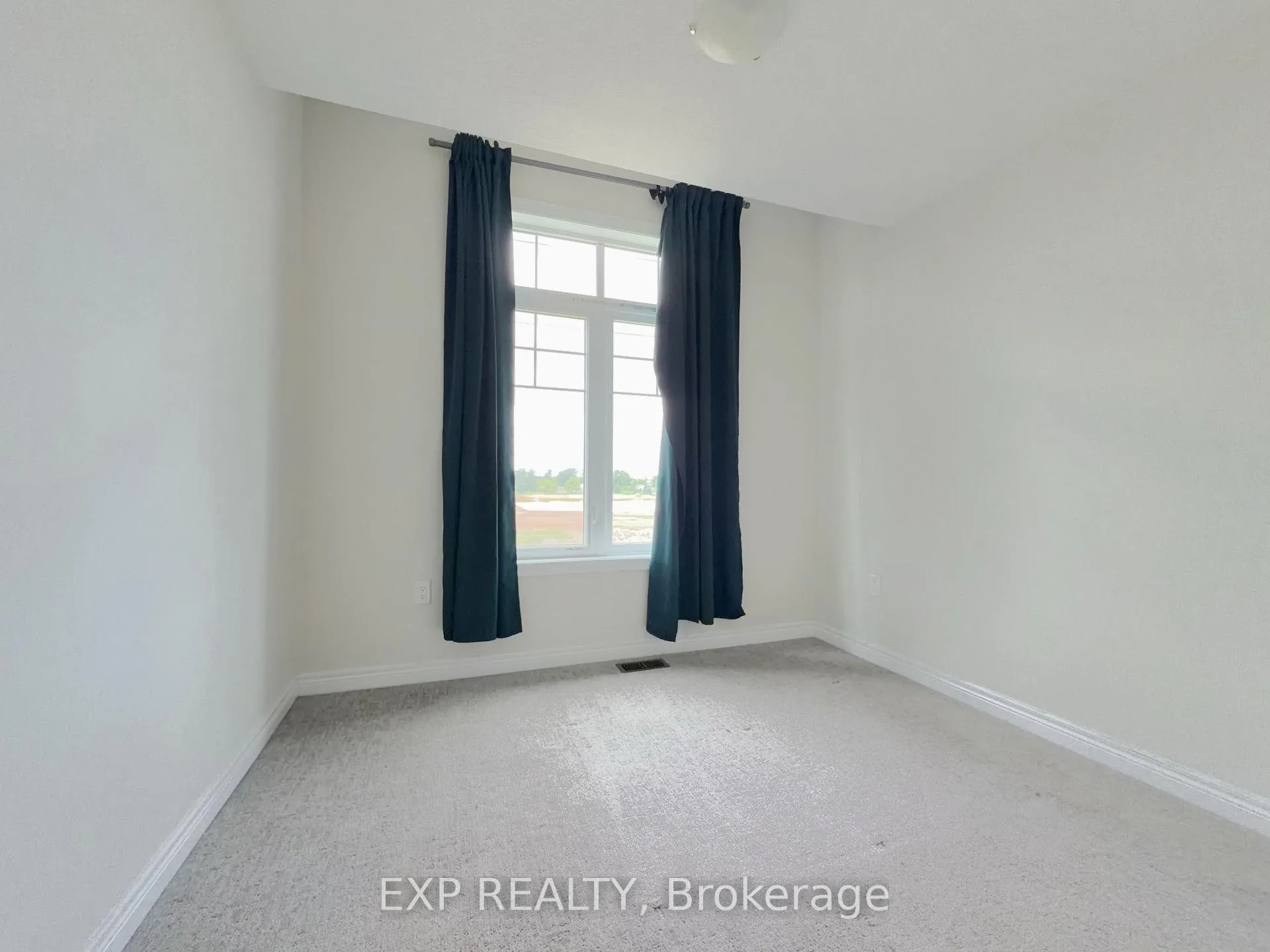 Photo 21 of Unit 2, 288 Glover Road, Hamilton, Fruitland — HOMEH