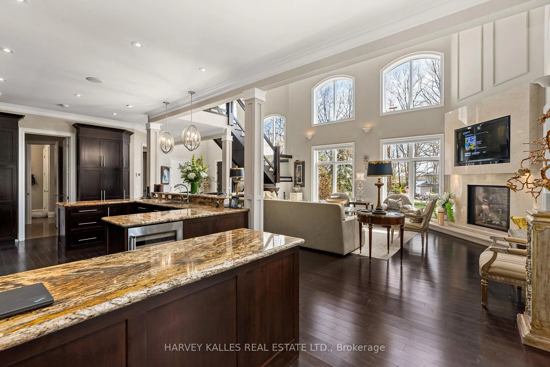 Photo 13 of 6 Georgina Drive, Barrie, North Shore — HOMEH
