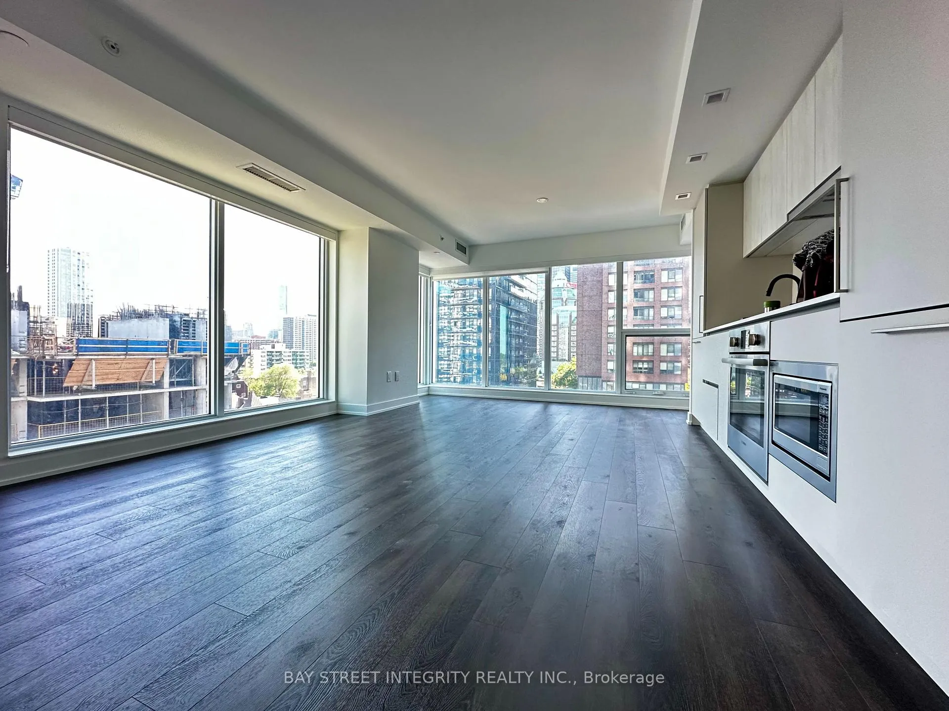 Photo 14 of Unit 802, 609 Sherbourne Street, Toronto, North St. James Town — HOMEH
