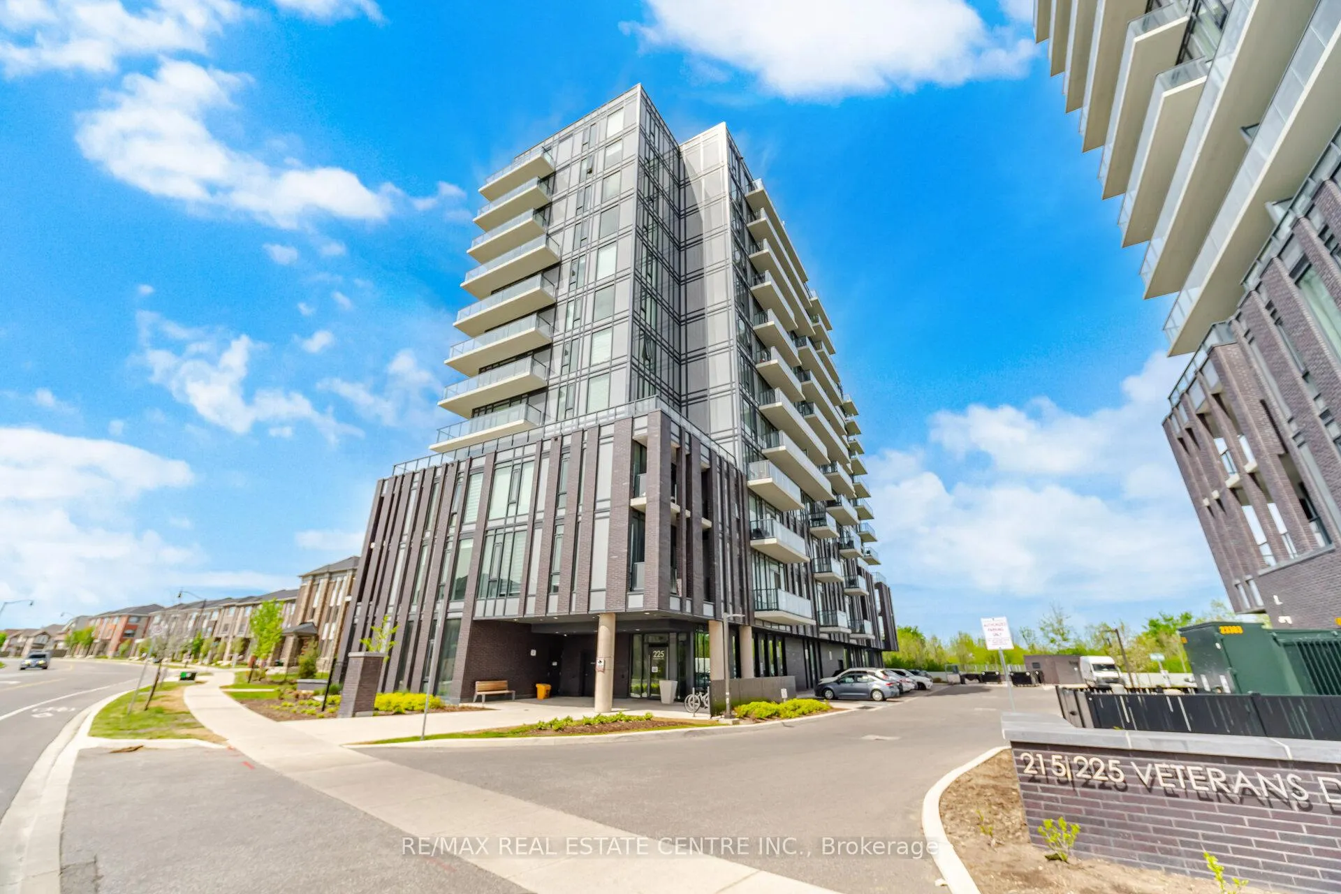 Photo 1 of Unit 607, 225 Veterans Drive, Brampton, Northwest Brampton — HOMEH