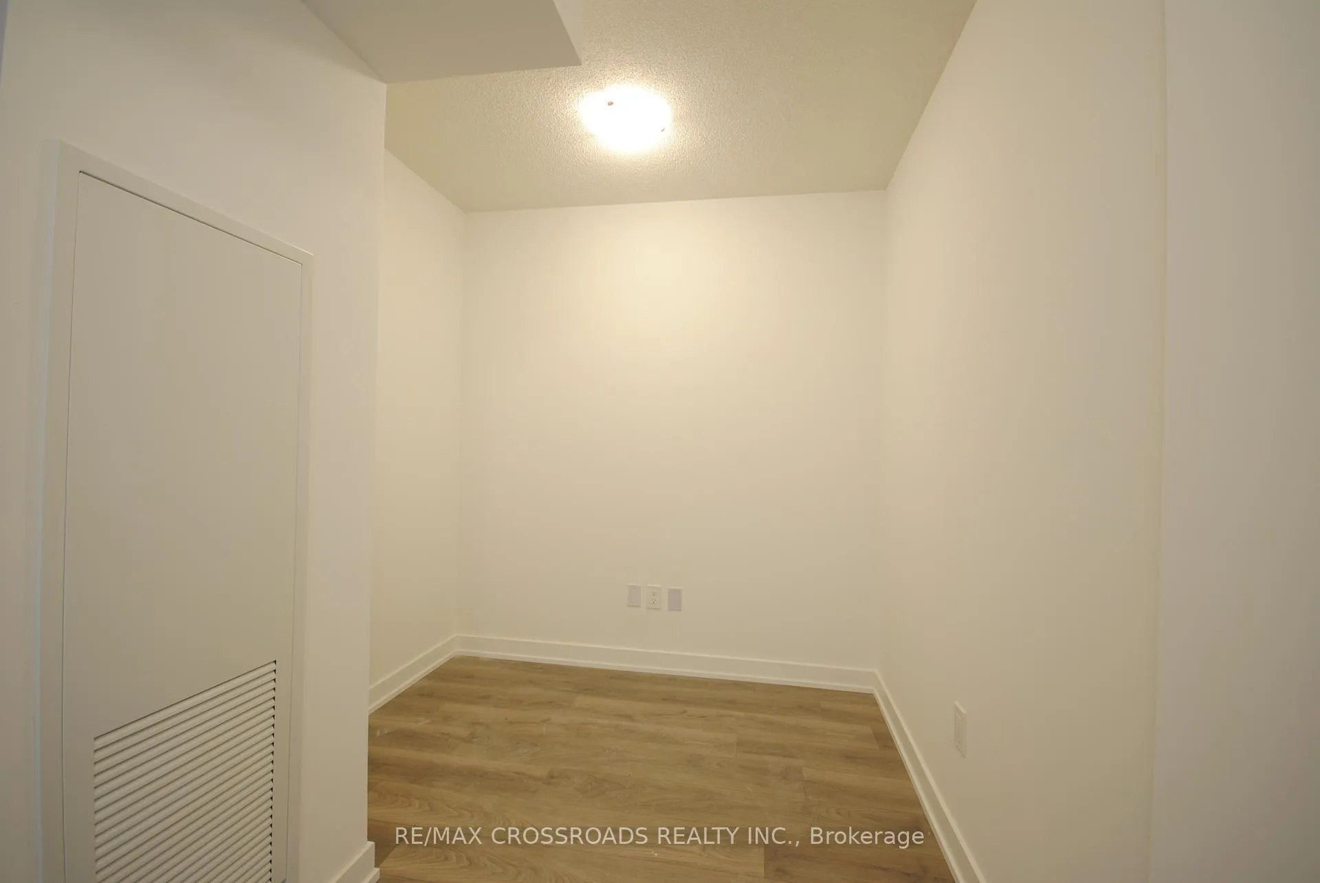 Photo 13 of Unit 417, 1010 Sandy Beach Road, Pickering, Bay Ridges — HOMEH