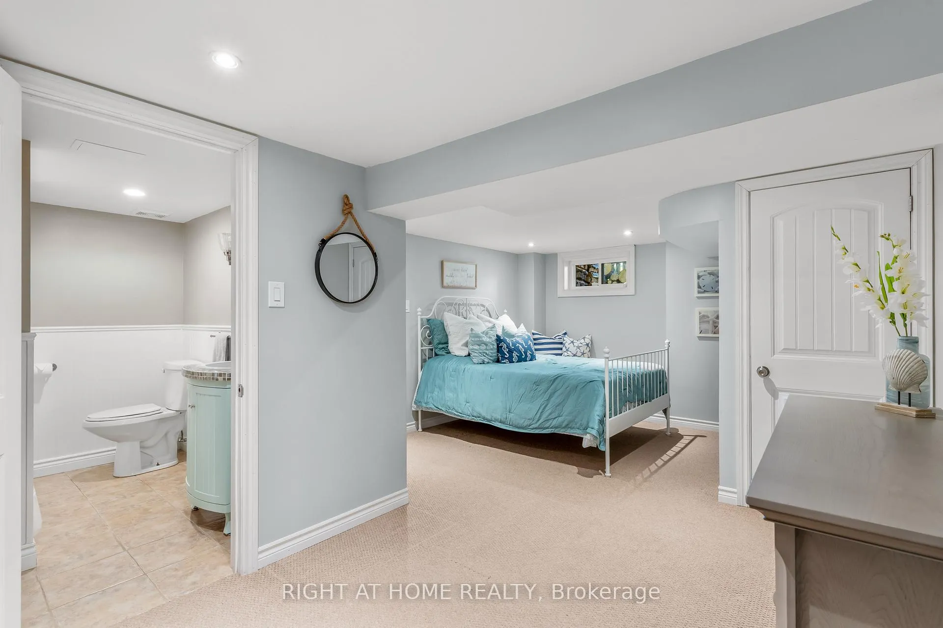 Photo 27 of 102 Paris Street, New Tecumseth, Alliston — HOMEH
