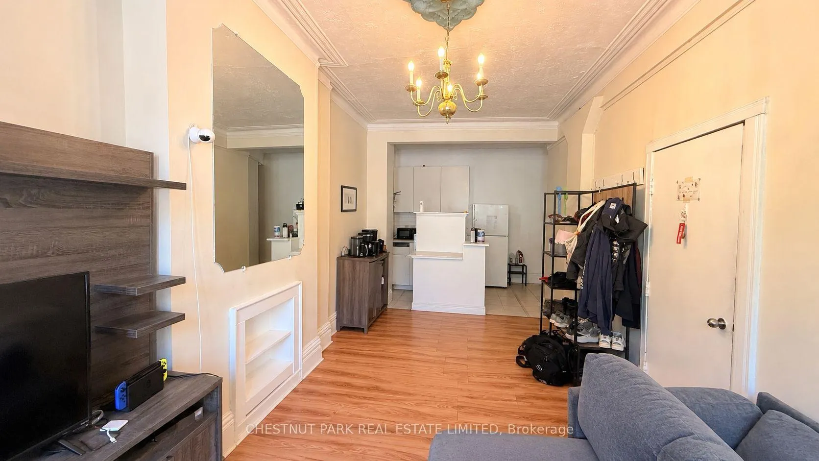 Photo 3 of Unit Unit 1, 149 Gerrard Street E, Toronto, Moss Park — HOMEH