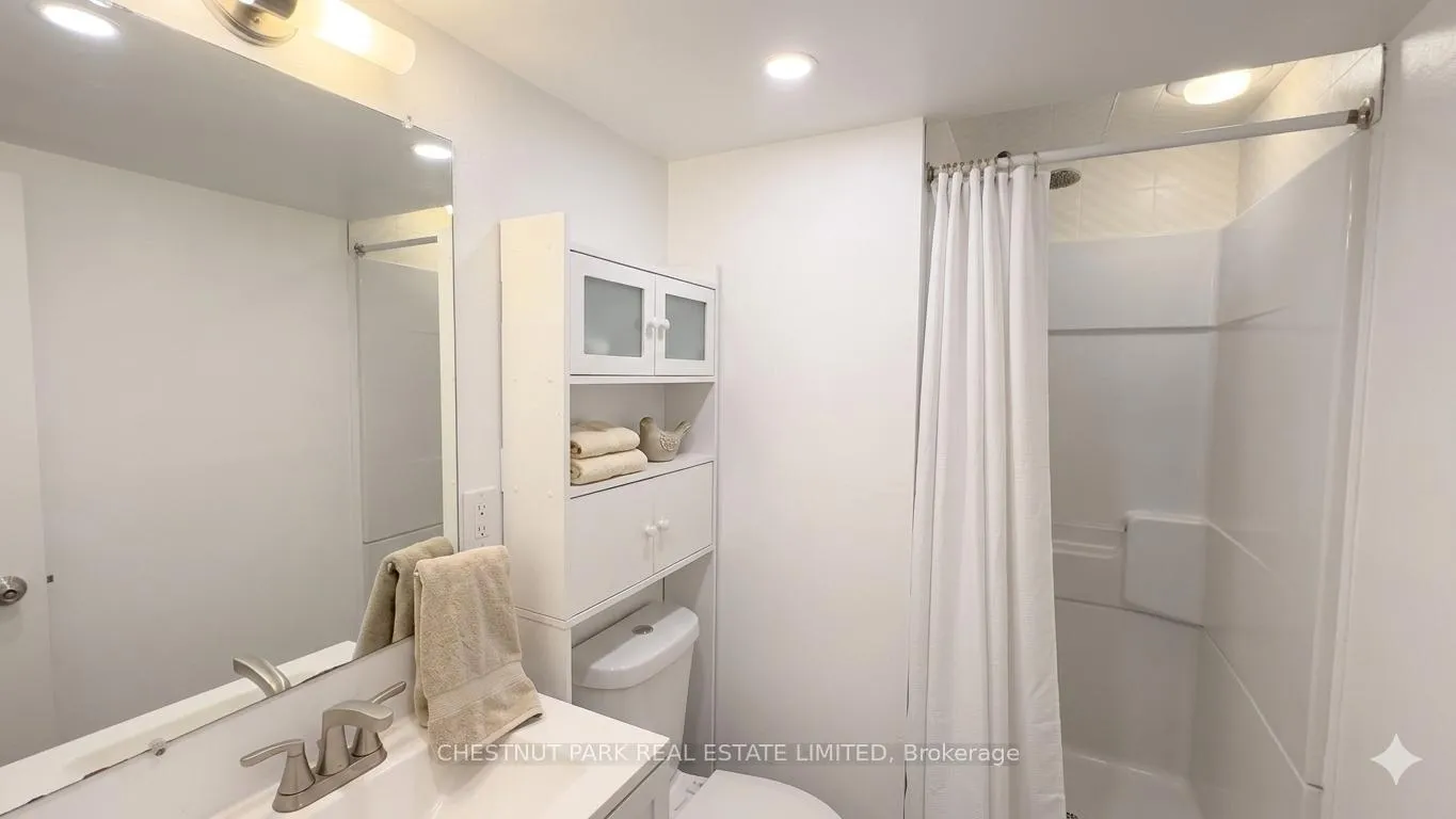 Photo 4 of Unit Unit 1, 149 Gerrard Street E, Toronto, Moss Park — HOMEH