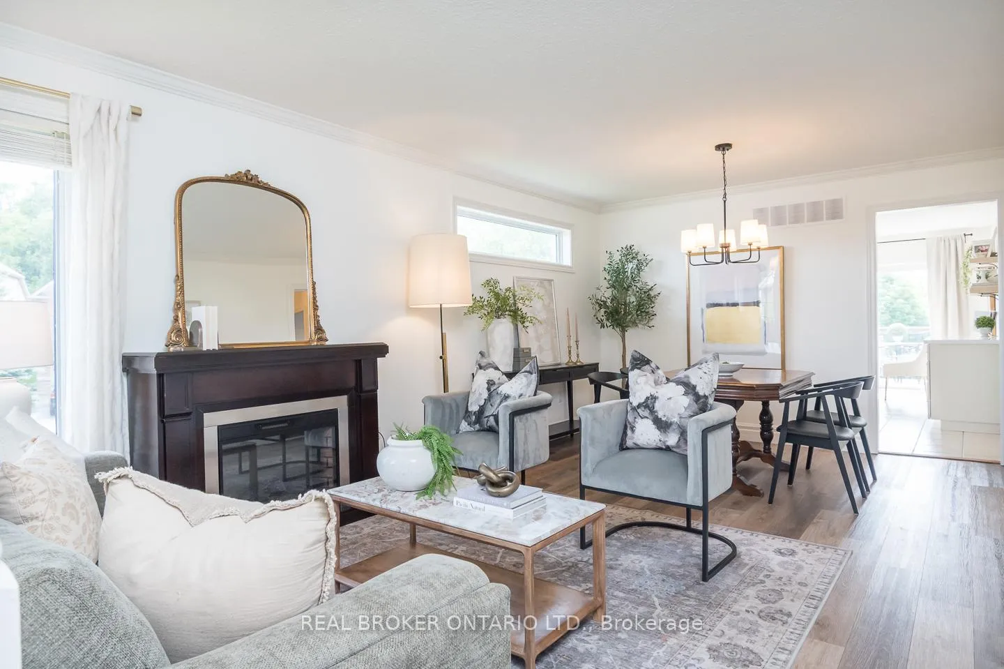 Photo 4 of 12 Kingsley Road, Halton Hills, Acton — HOMEH