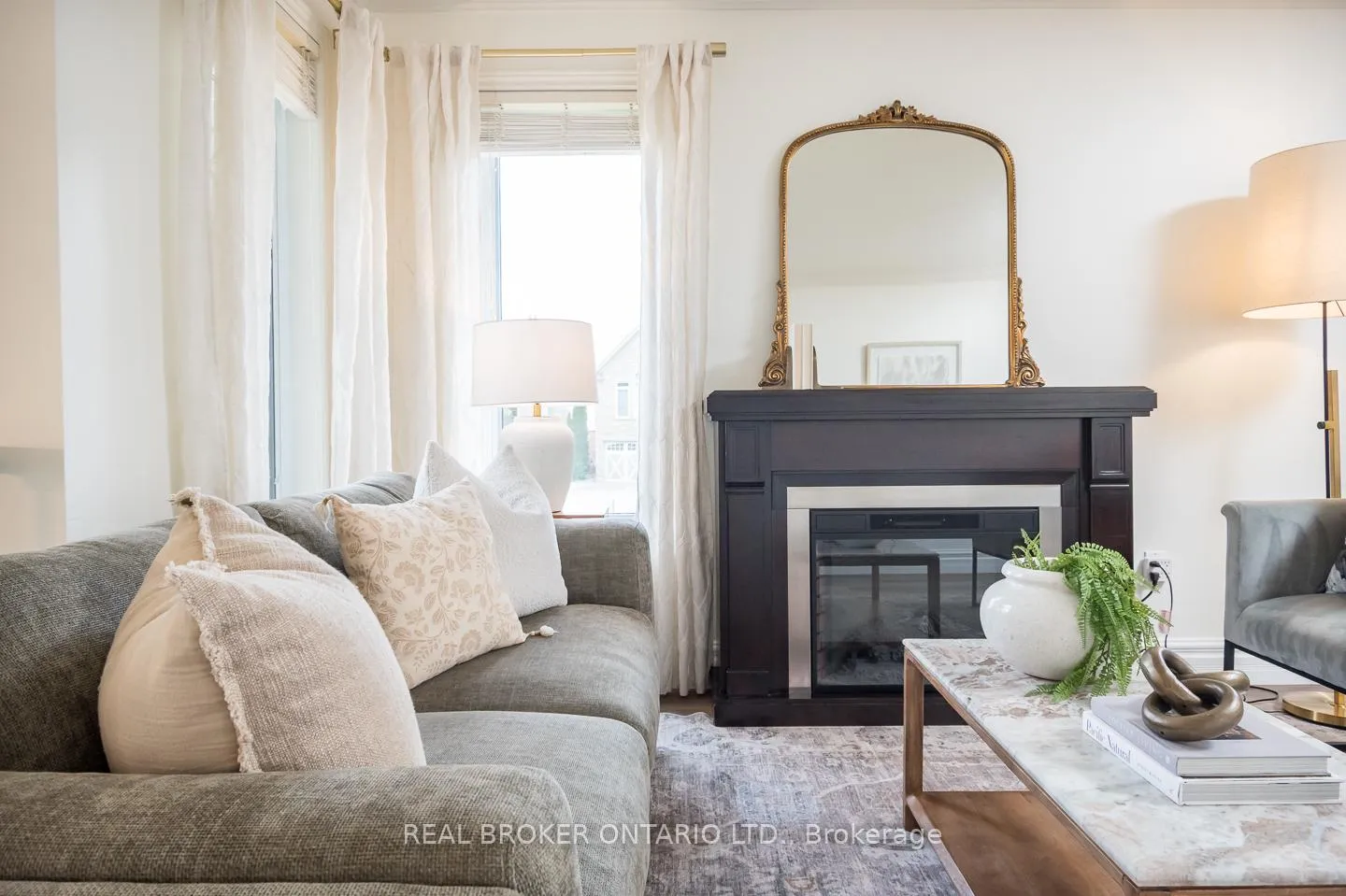 Photo 6 of 12 Kingsley Road, Halton Hills, Acton — HOMEH