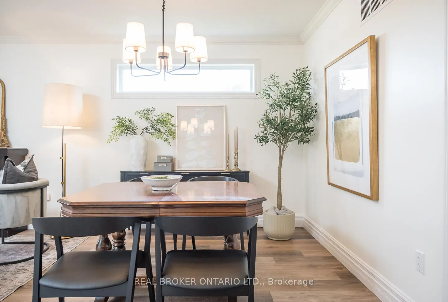 Photo 8 of 12 Kingsley Road, Halton Hills, Acton — HOMEH