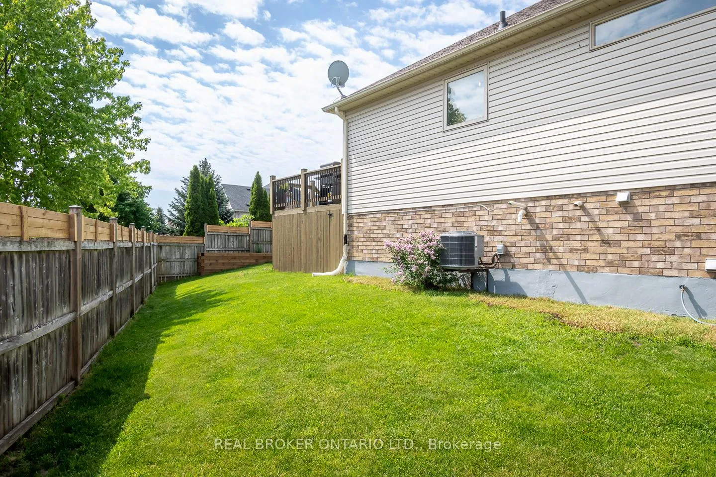 Photo 50 of 12 Kingsley Road, Halton Hills, Acton — HOMEH