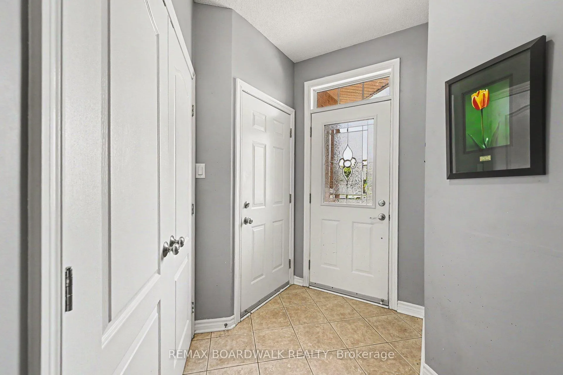 Photo 5 of 24 Samara Place, Ottawa, Stittsville (North) — HOMEH