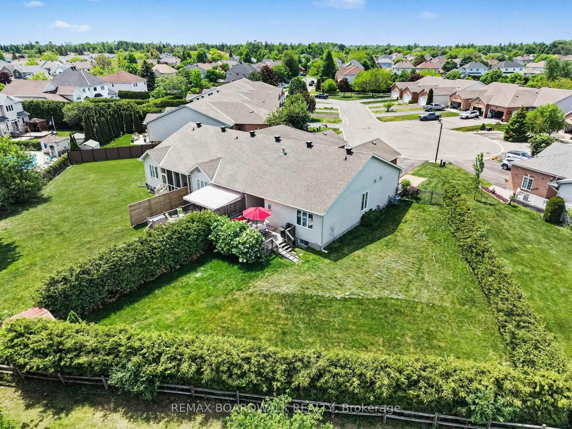 Photo 29 of 24 Samara Place, Ottawa, Stittsville (North) — HOMEH
