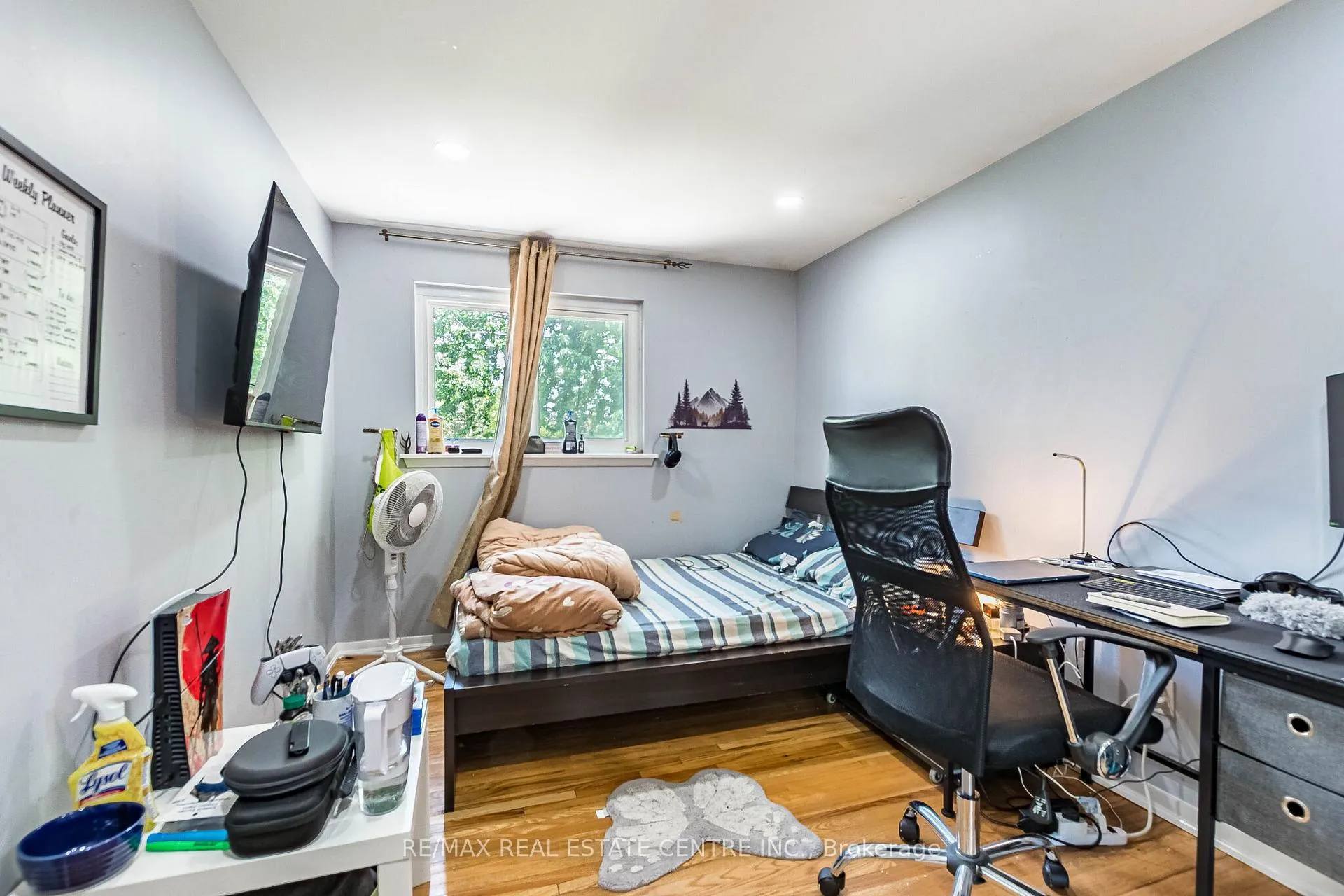 Photo 26 of 20 Earnscliffe Circle, Brampton, Southgate — HOMEH
