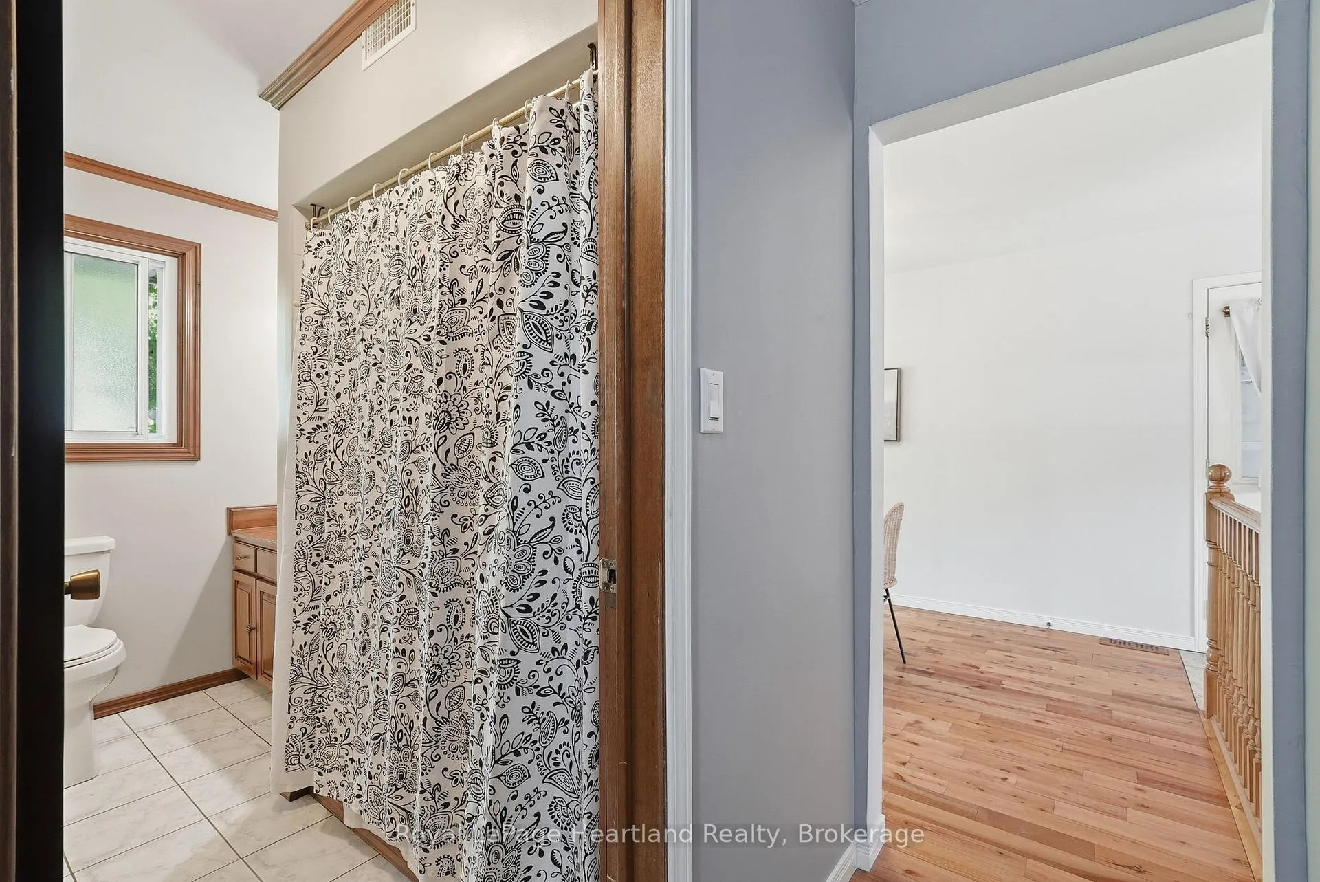 Photo 23 of 476 Carling Terrace, North Huron, Wingham — HOMEH